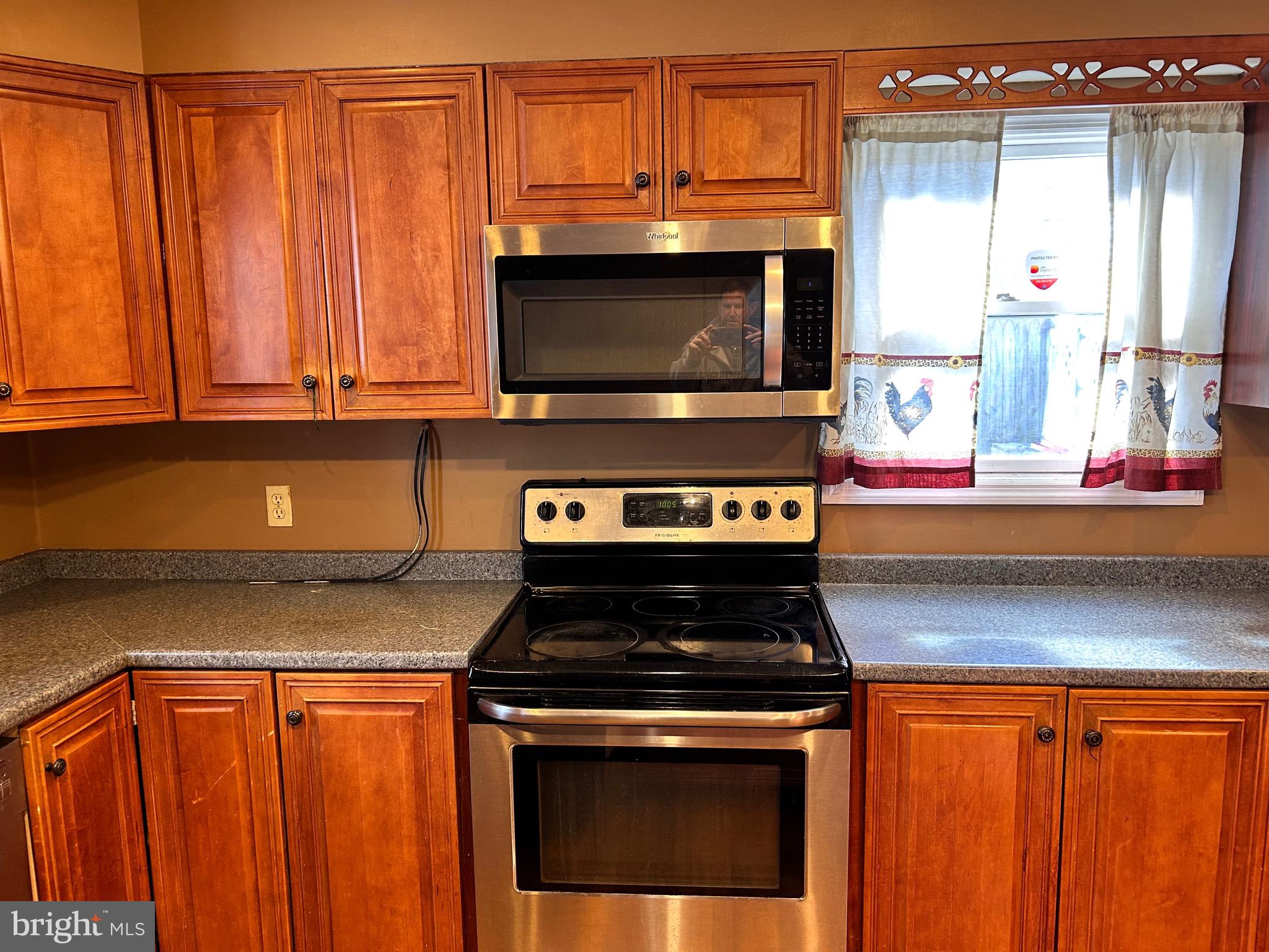 SOMERTON - Residential