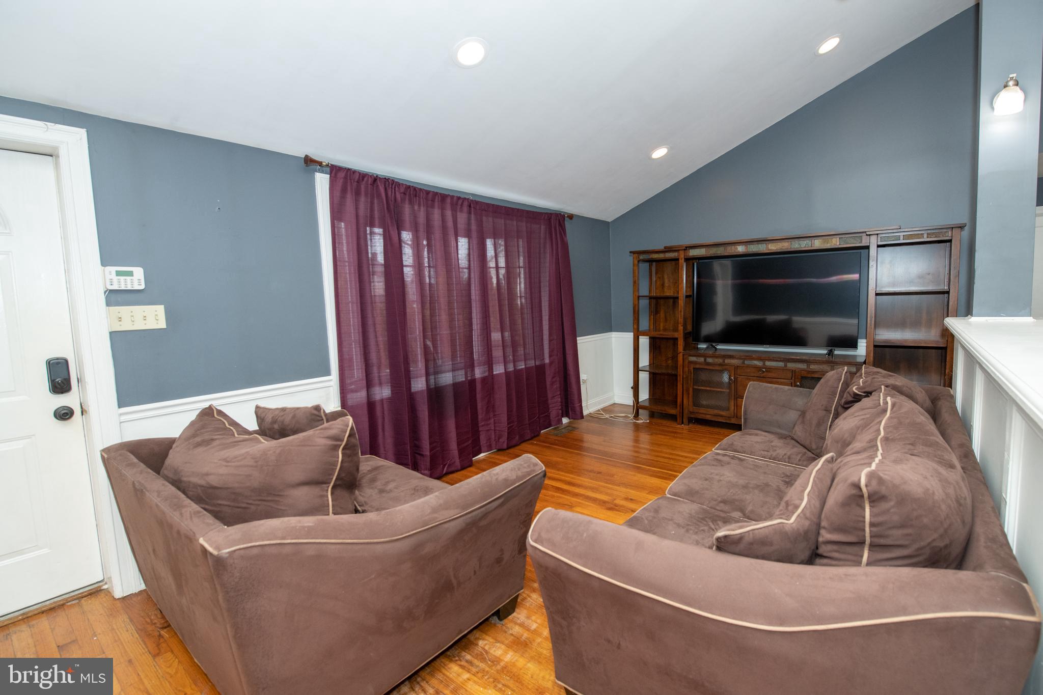 SOMERTON - Residential