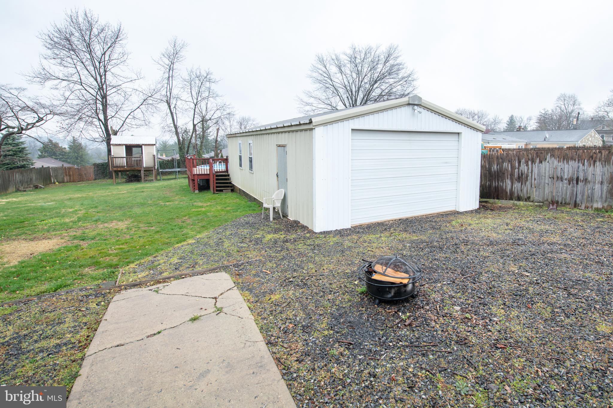 SOMERTON - Residential