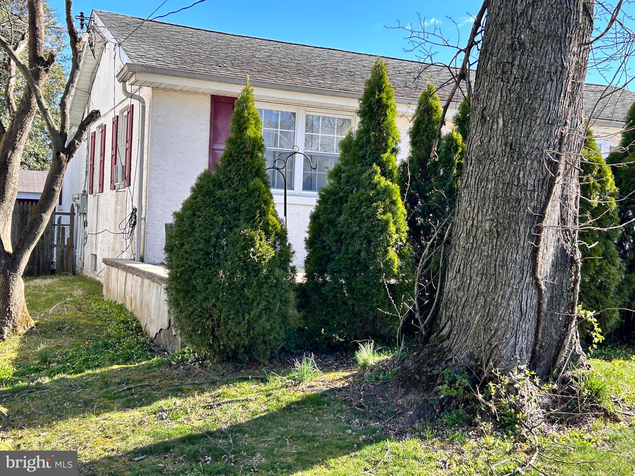 SOMERTON - Residential