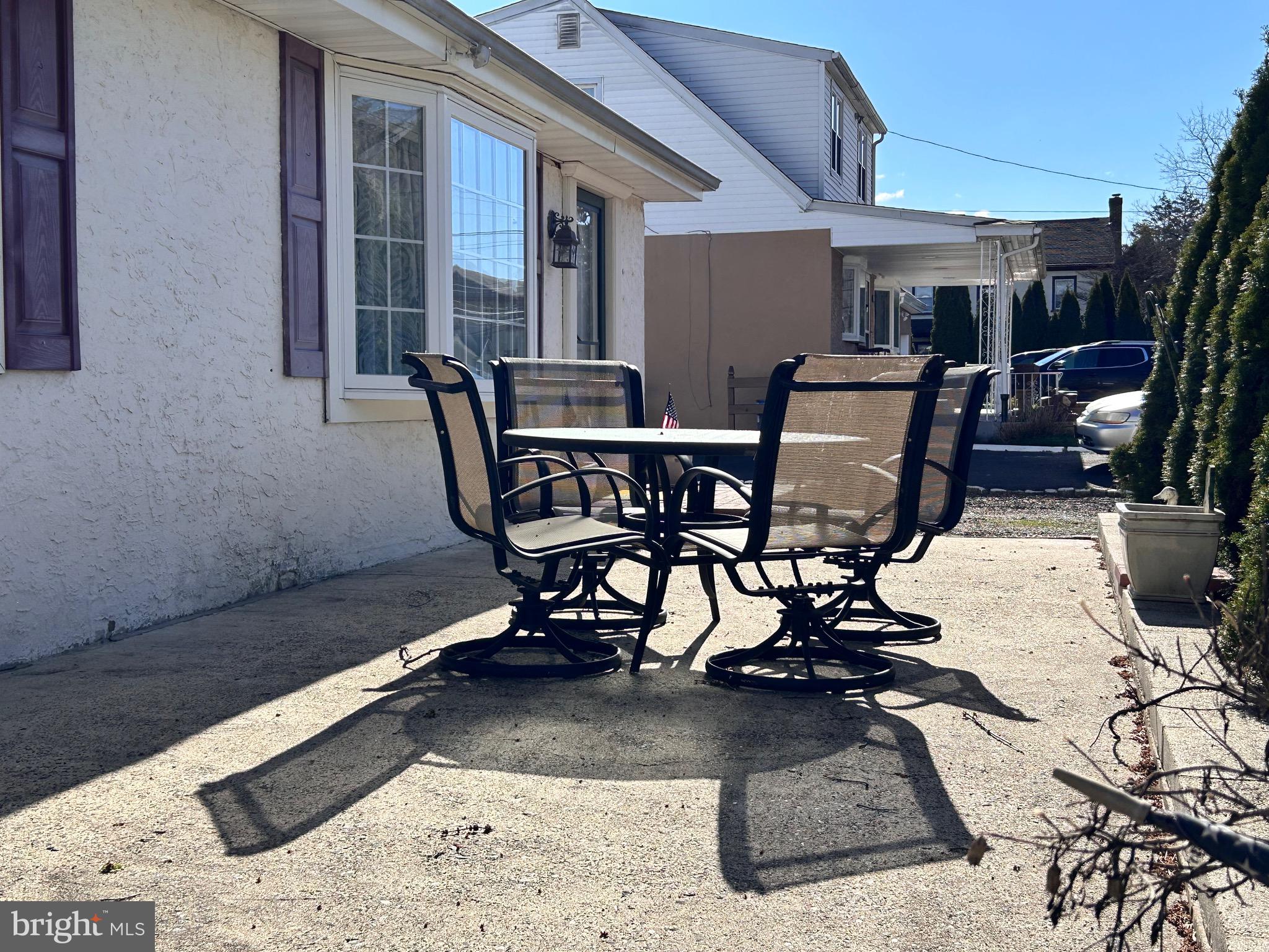 SOMERTON - Residential