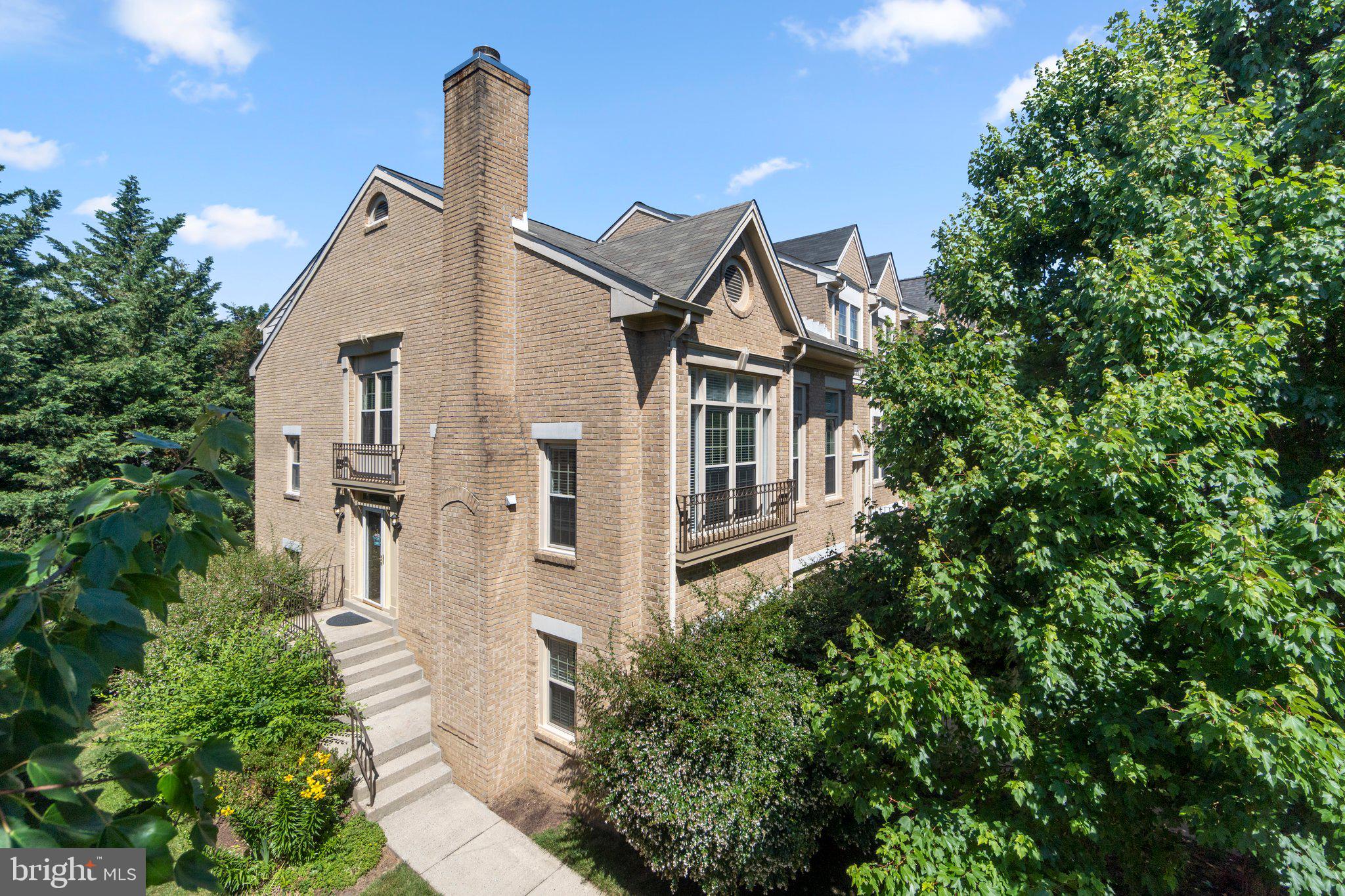 DOMINION - Residential Lease