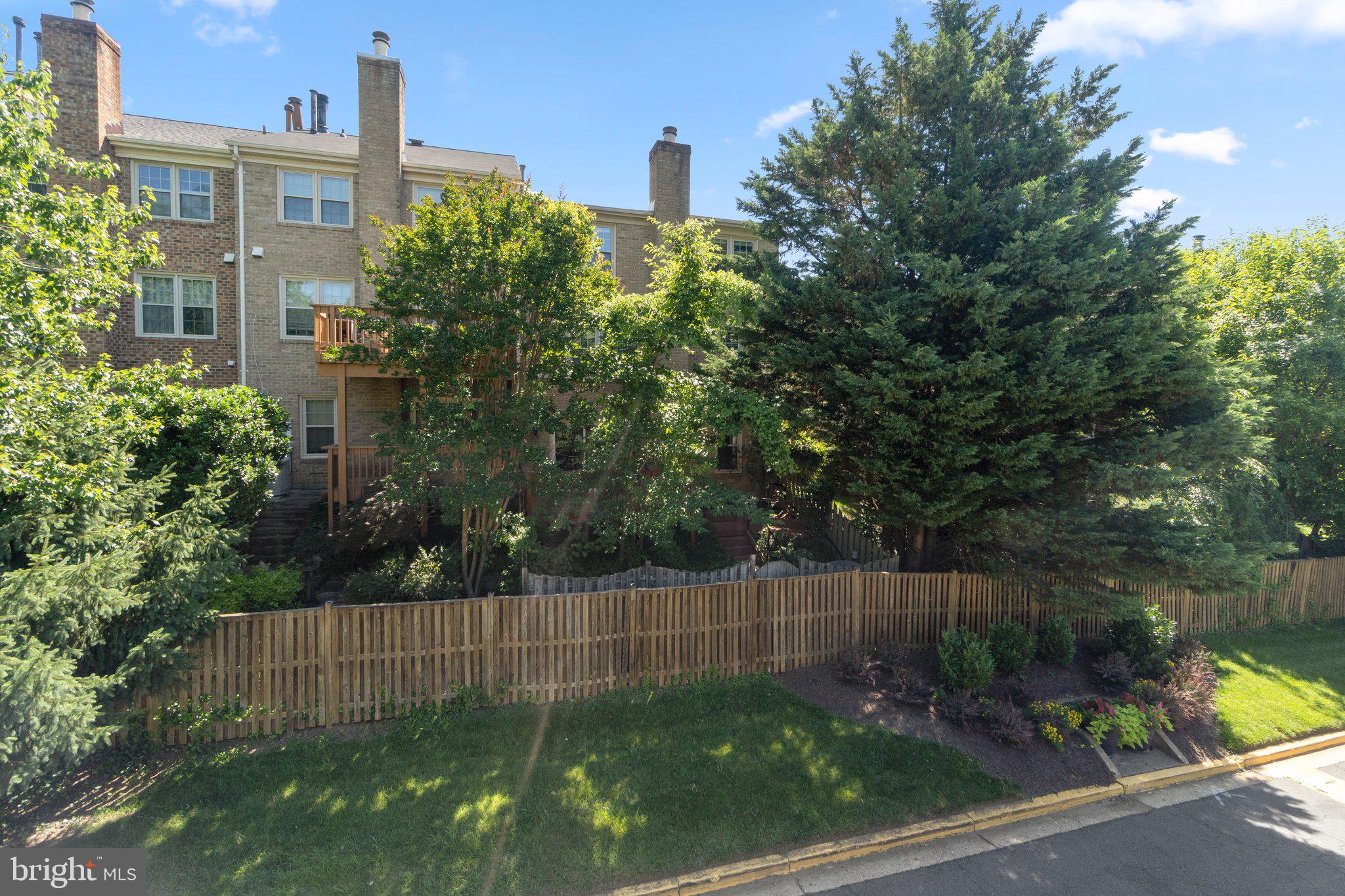 DOMINION - Residential Lease