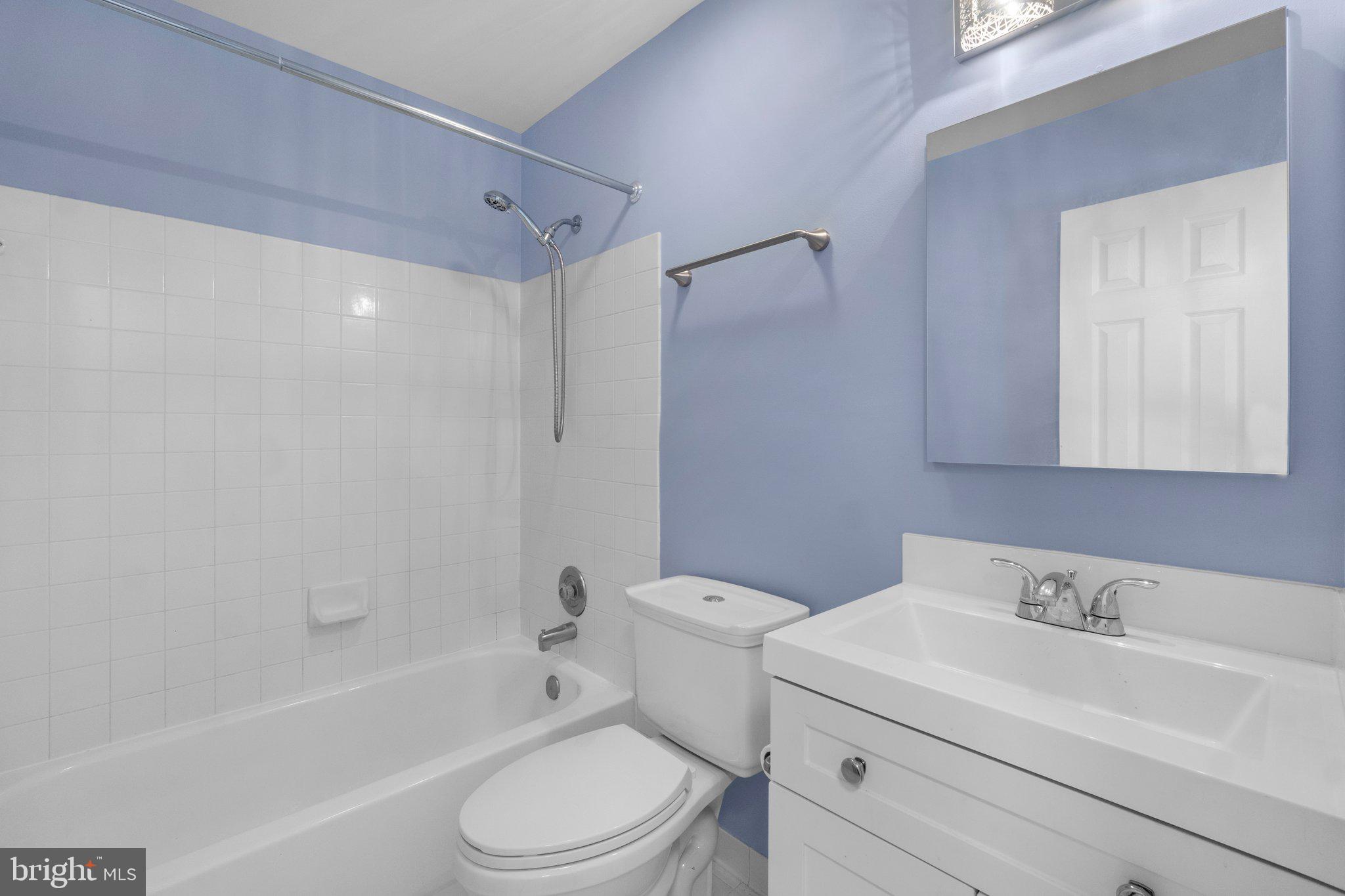 DOMINION - Residential Lease