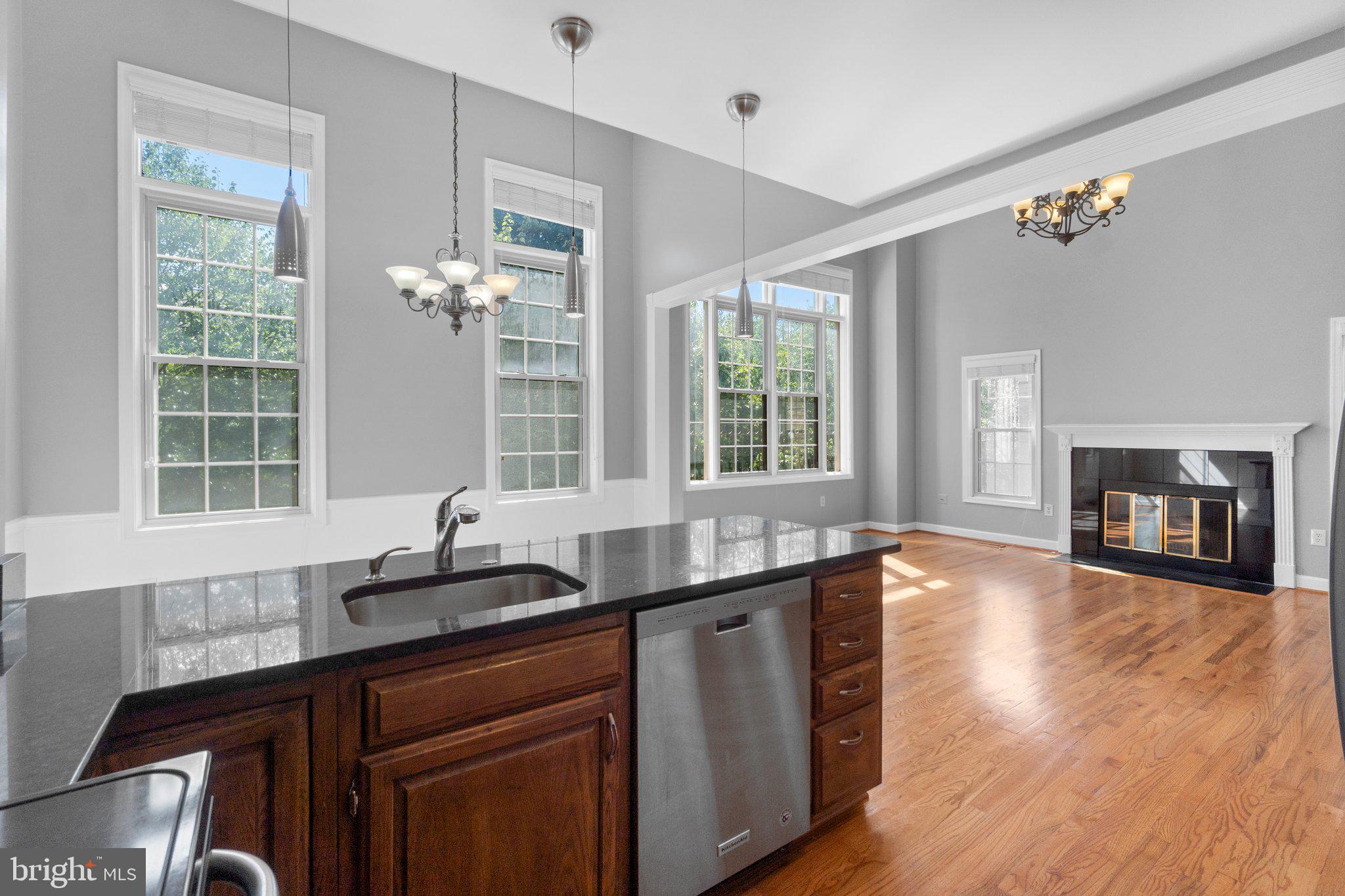 DOMINION - Residential Lease