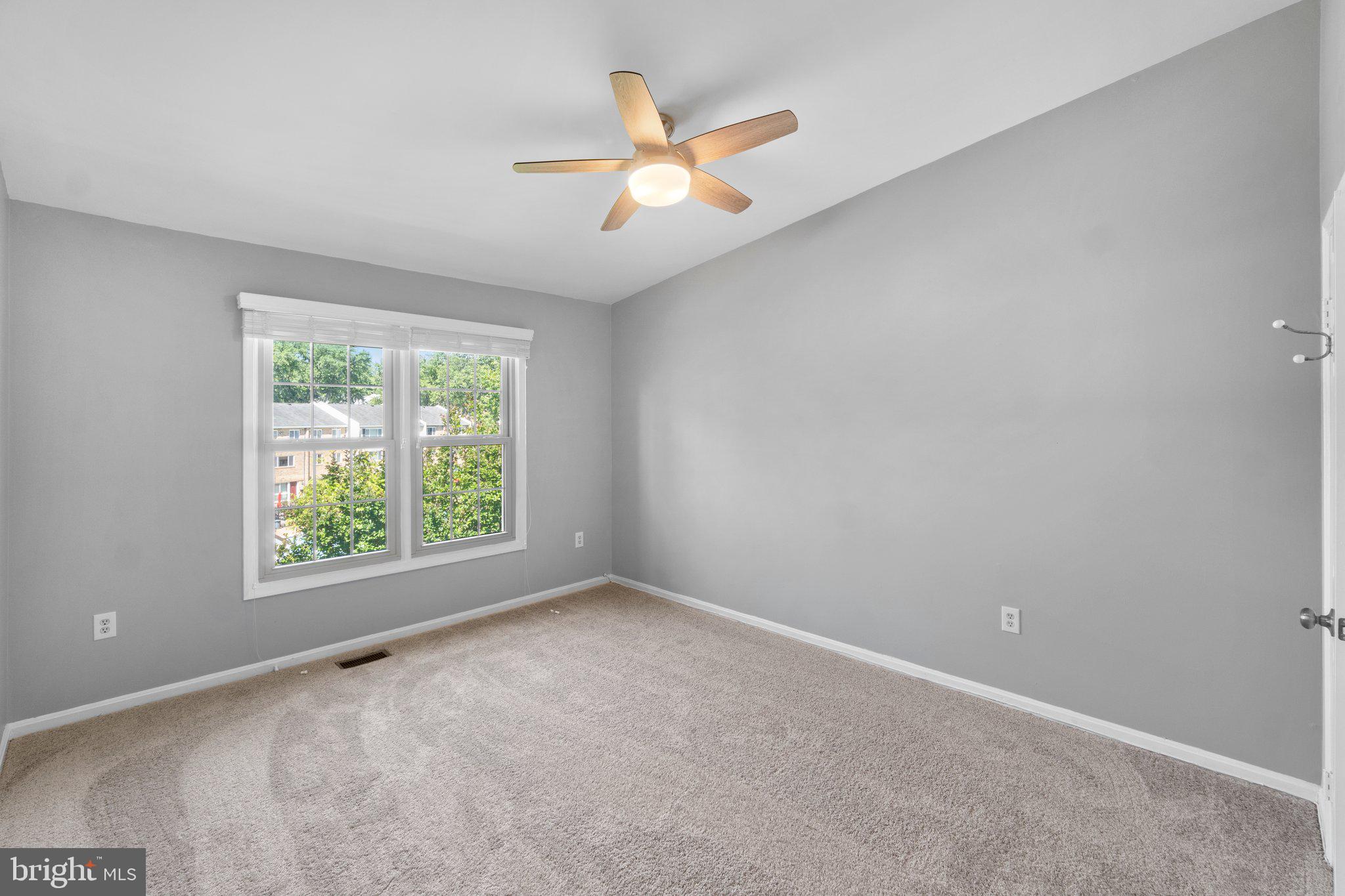 DOMINION - Residential Lease