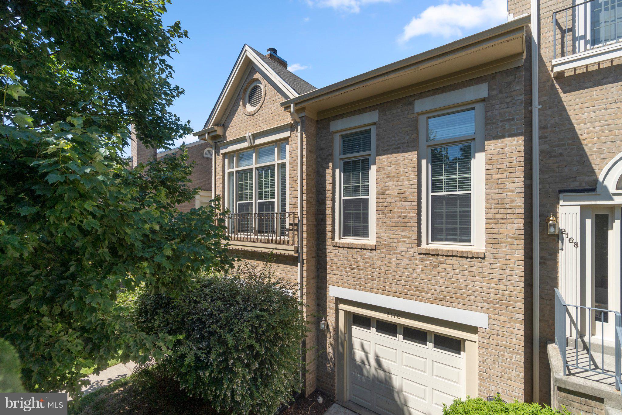 DOMINION - Residential Lease