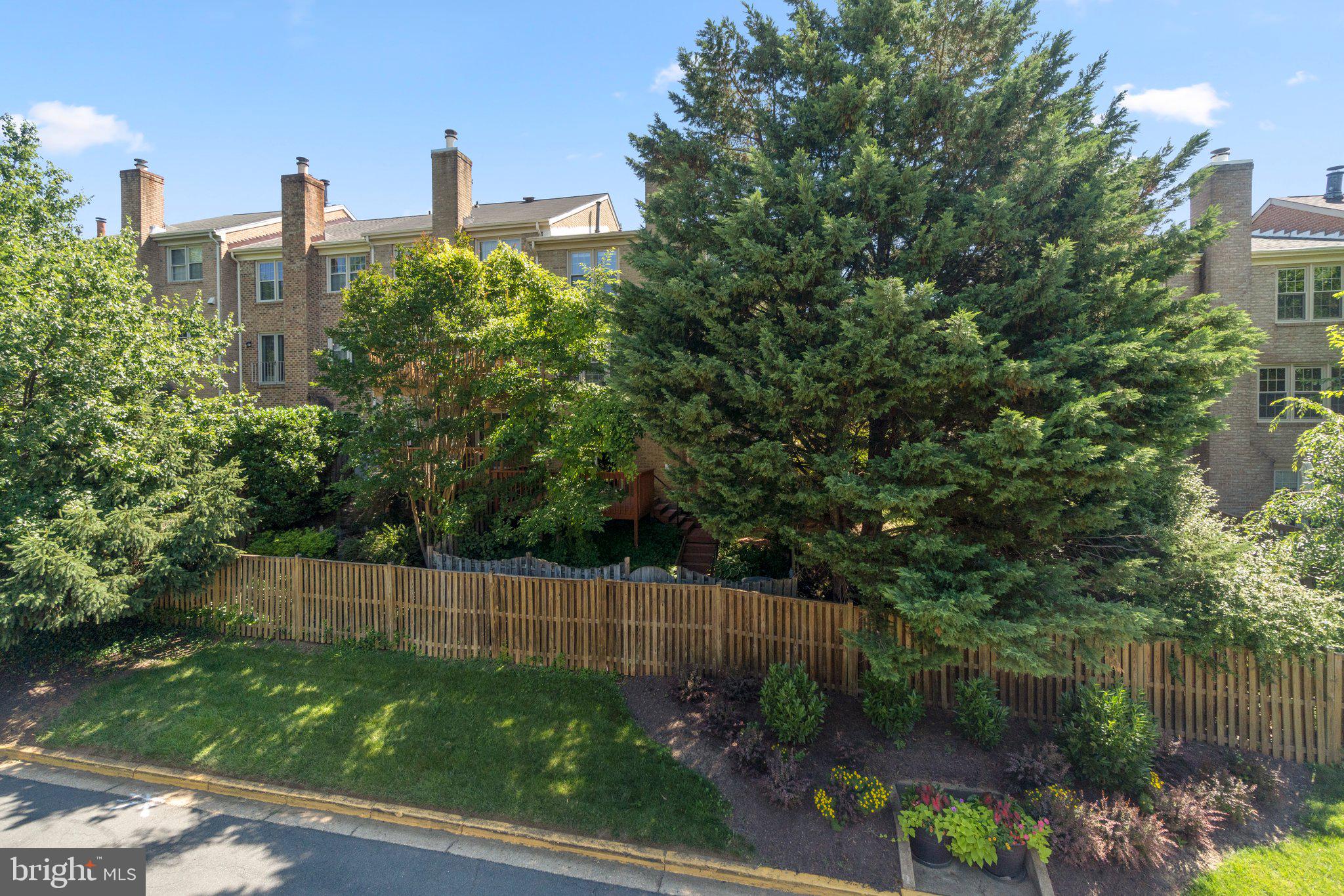 DOMINION - Residential Lease