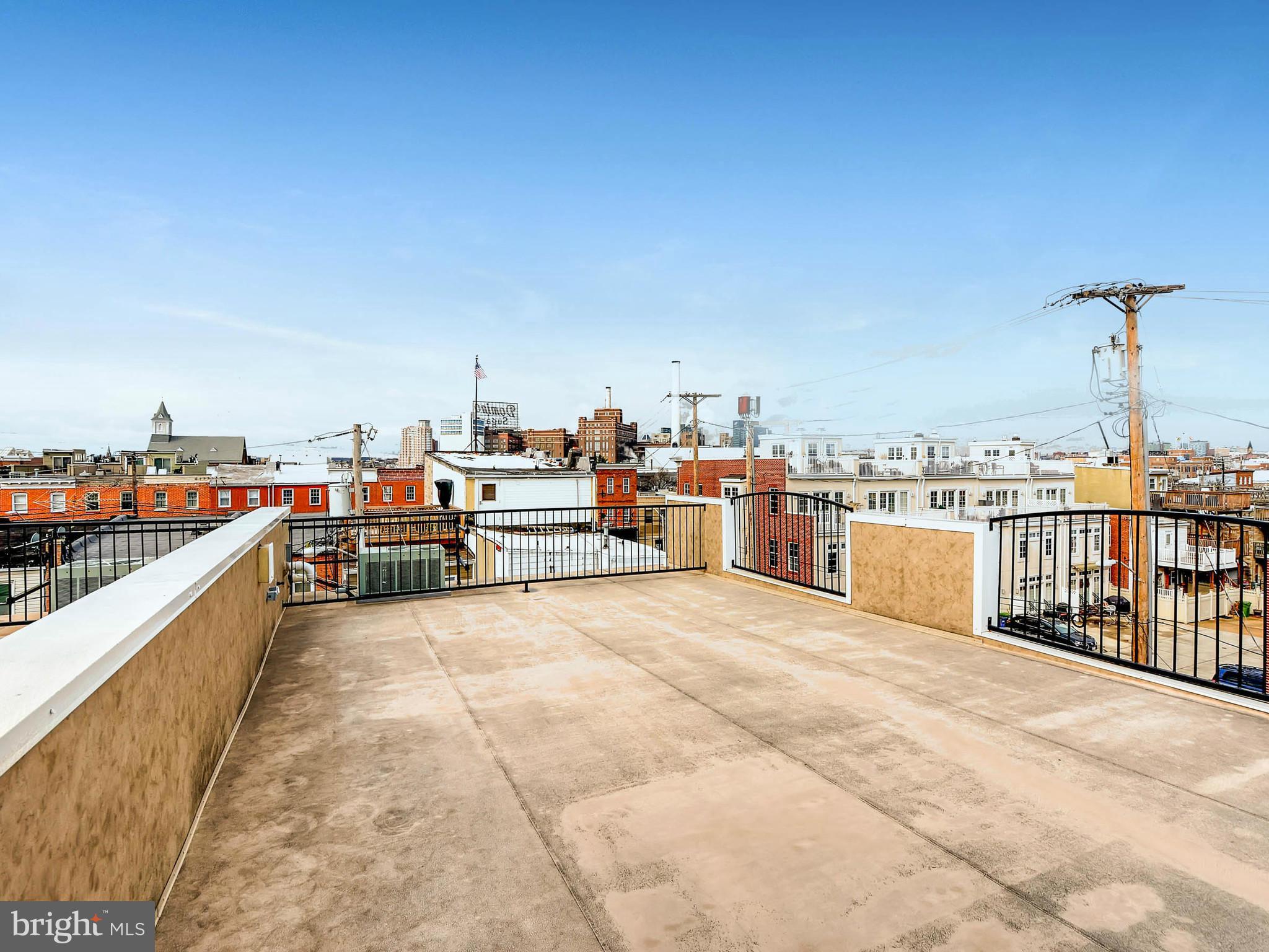 LOCUST POINT - Residential