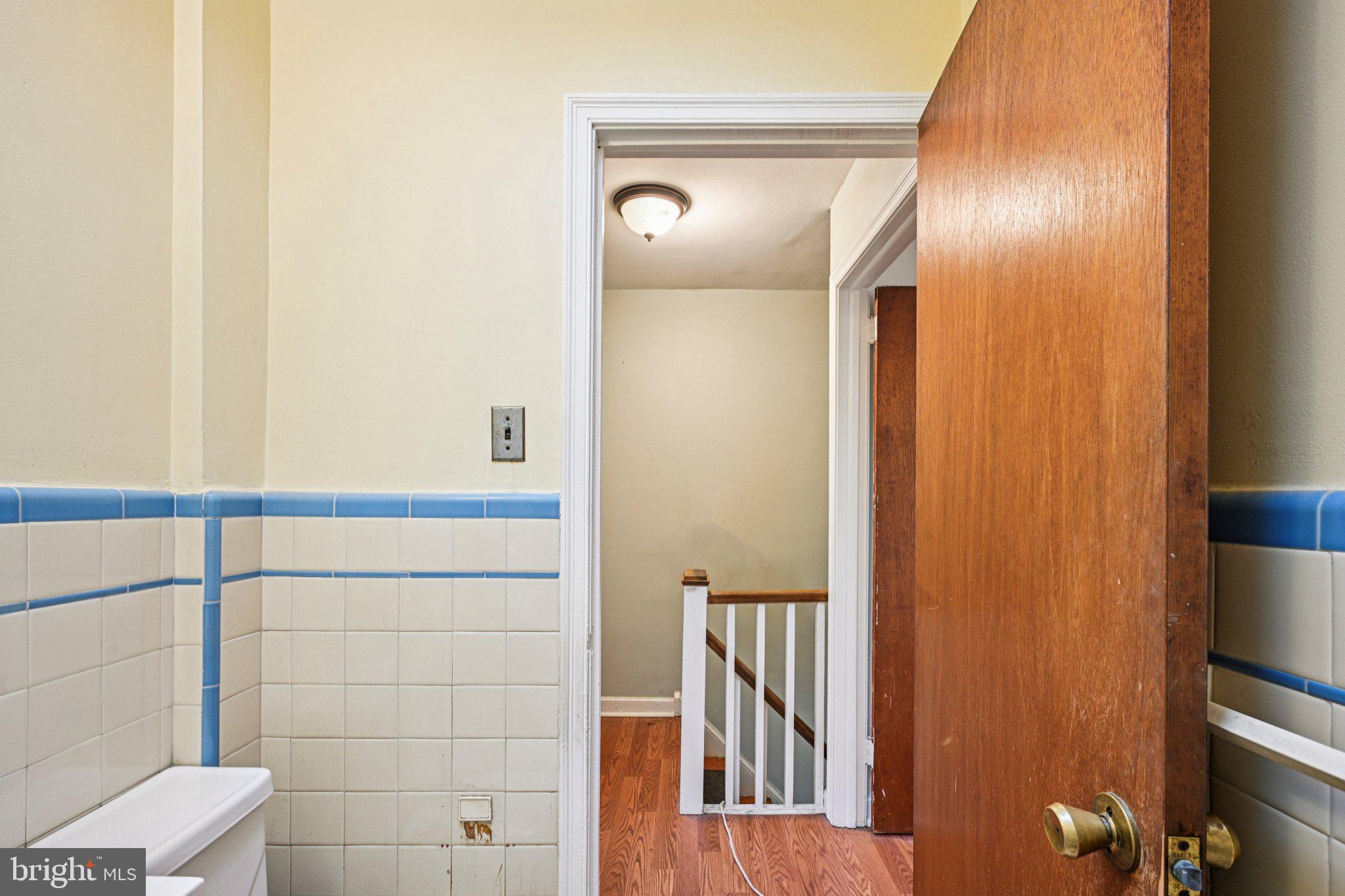 OXFORD CIRCLE - Residential