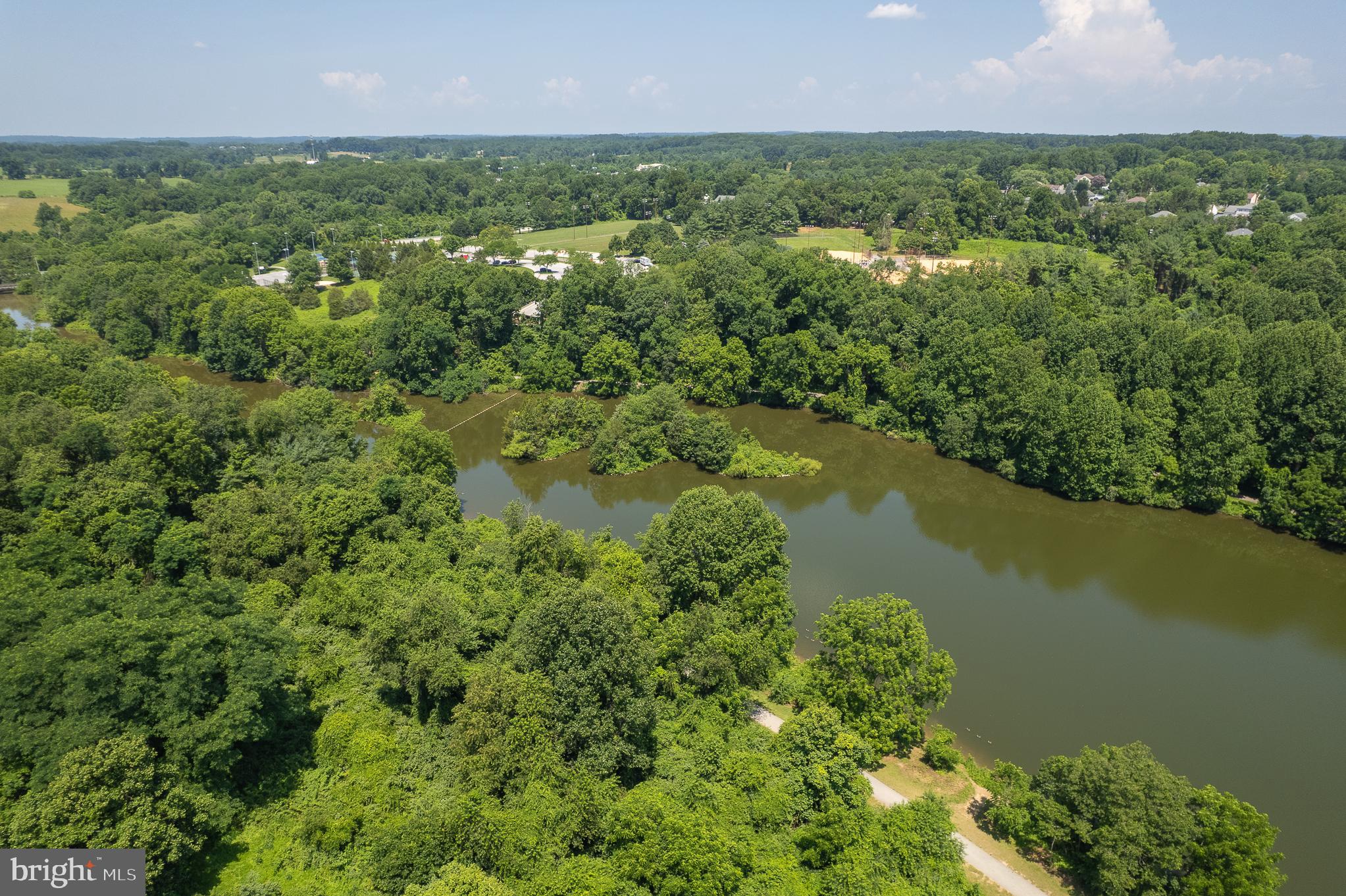 CHATEAU VALLEY - Residential