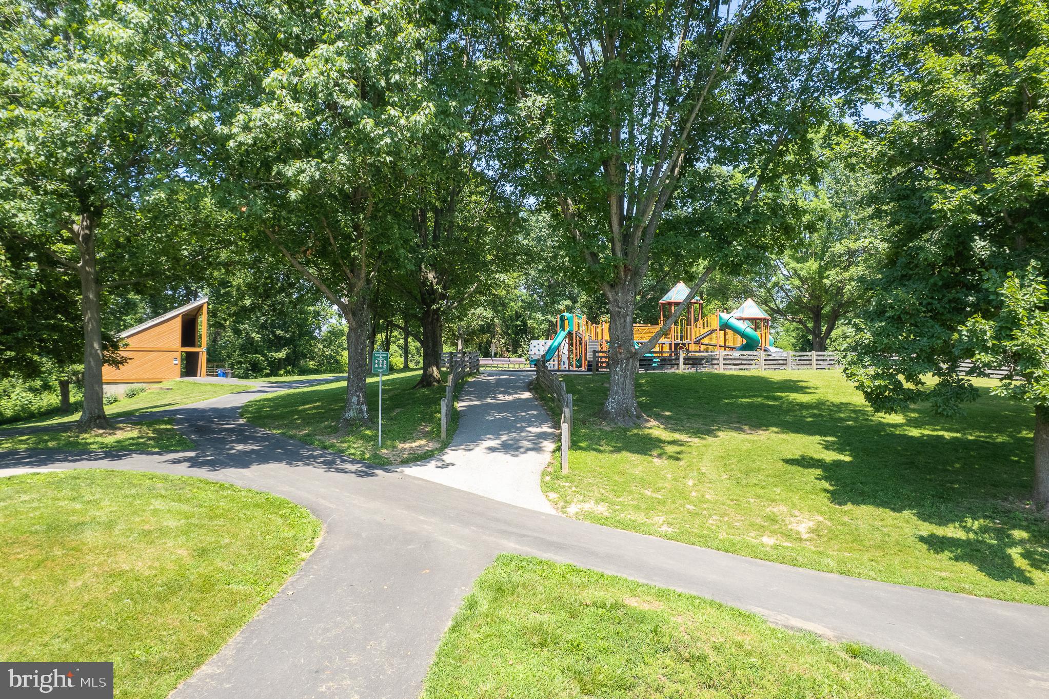 CHATEAU VALLEY - Residential