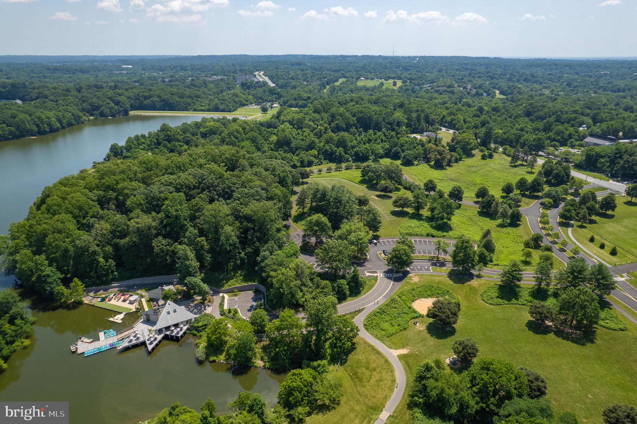 CHATEAU VALLEY - Residential