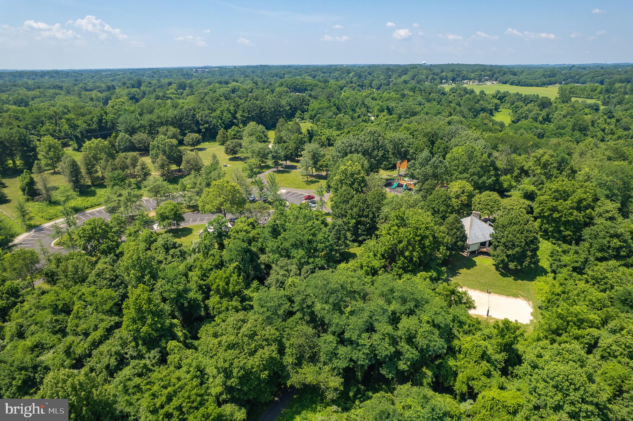 CHATEAU VALLEY - Residential