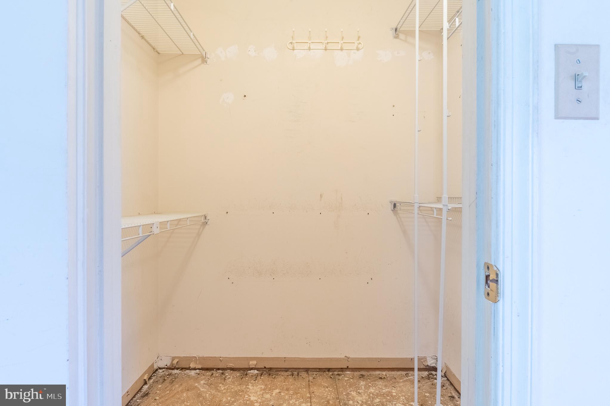 CHATEAU VALLEY - Residential