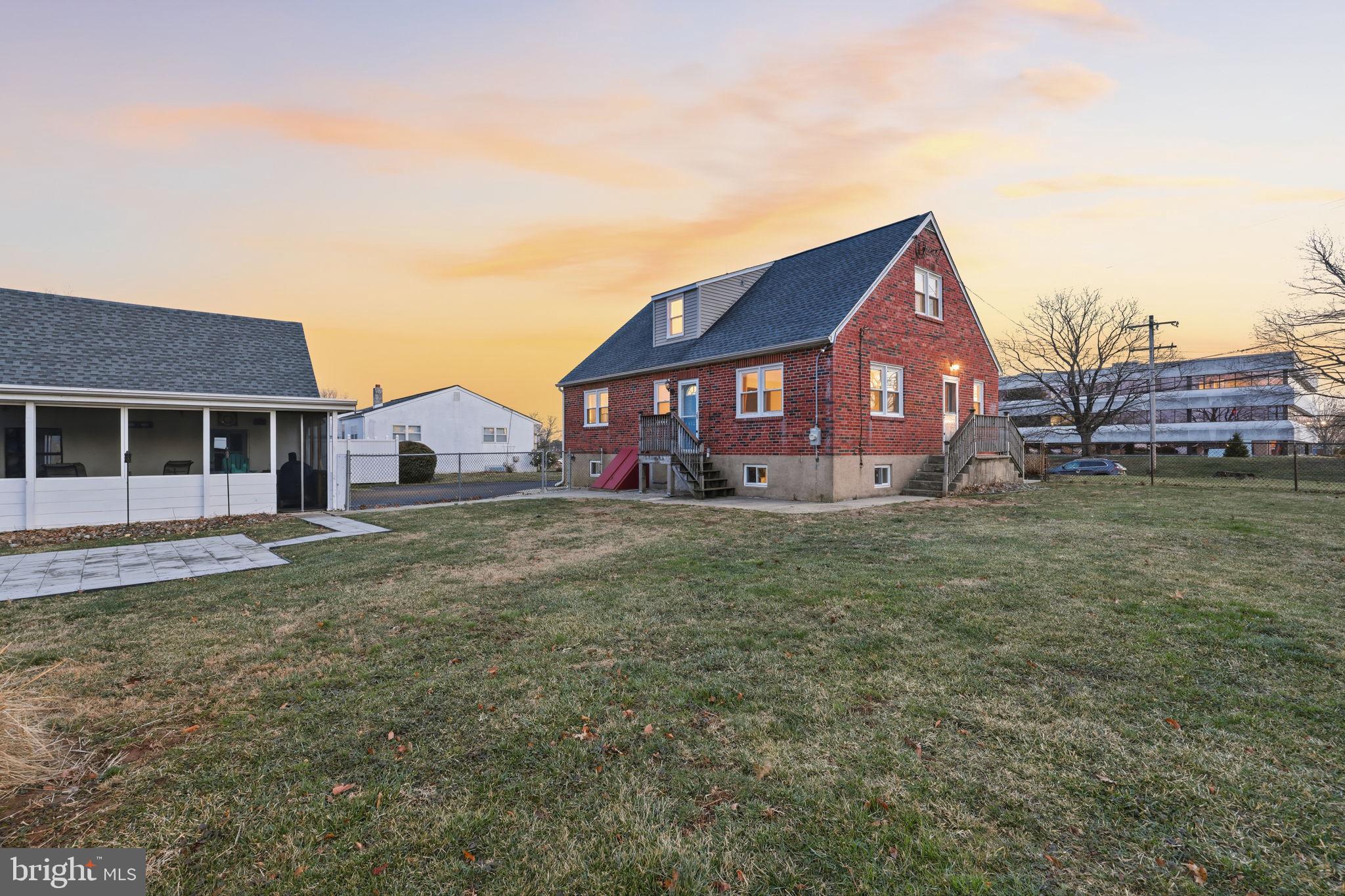 FAIROAKS - Residential