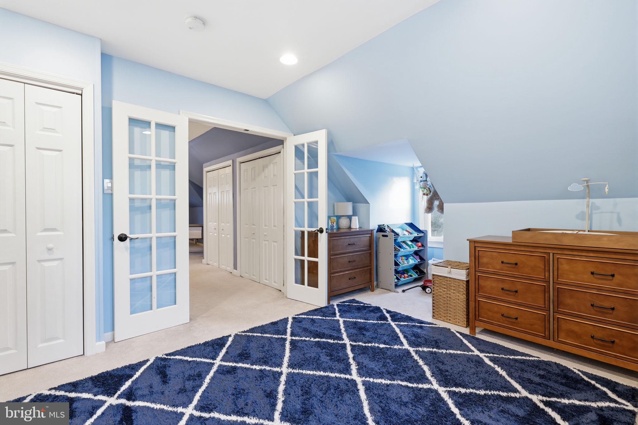 FAIROAKS - Residential