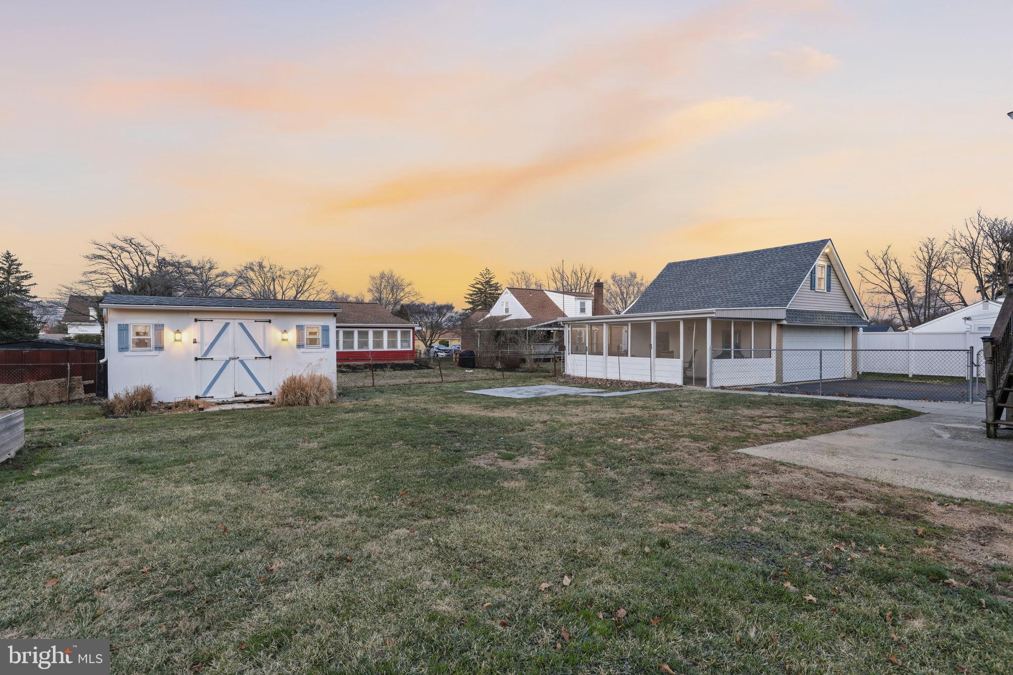 FAIROAKS - Residential