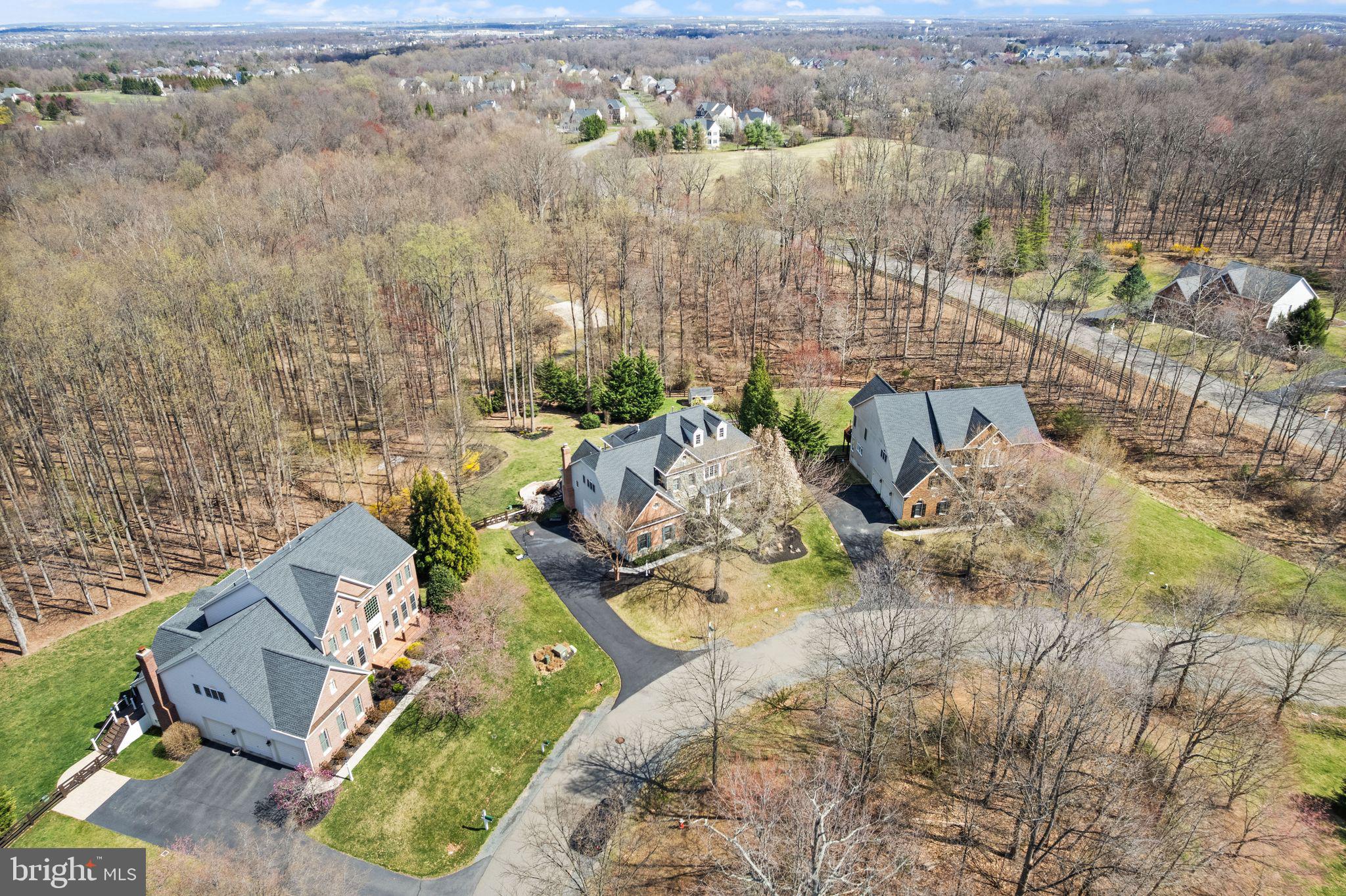 LENAH RUN - Residential