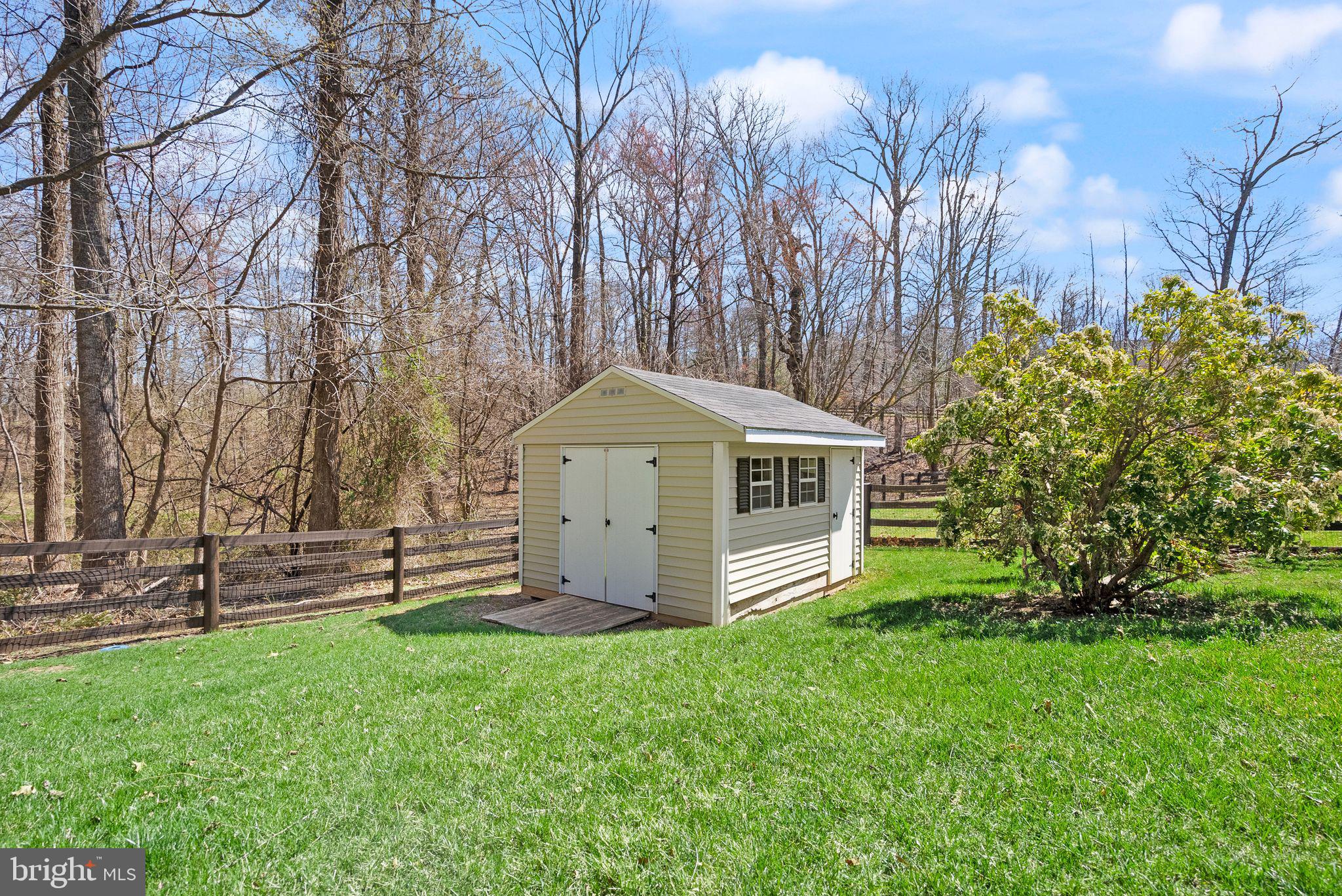 LENAH RUN - Residential