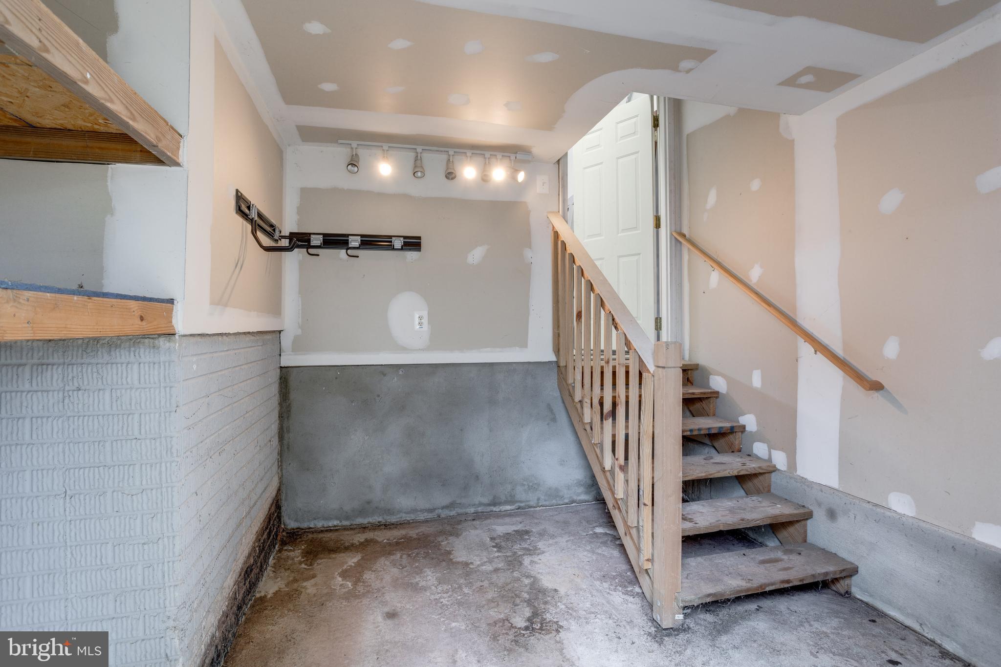 SAYBROOKE - Residential