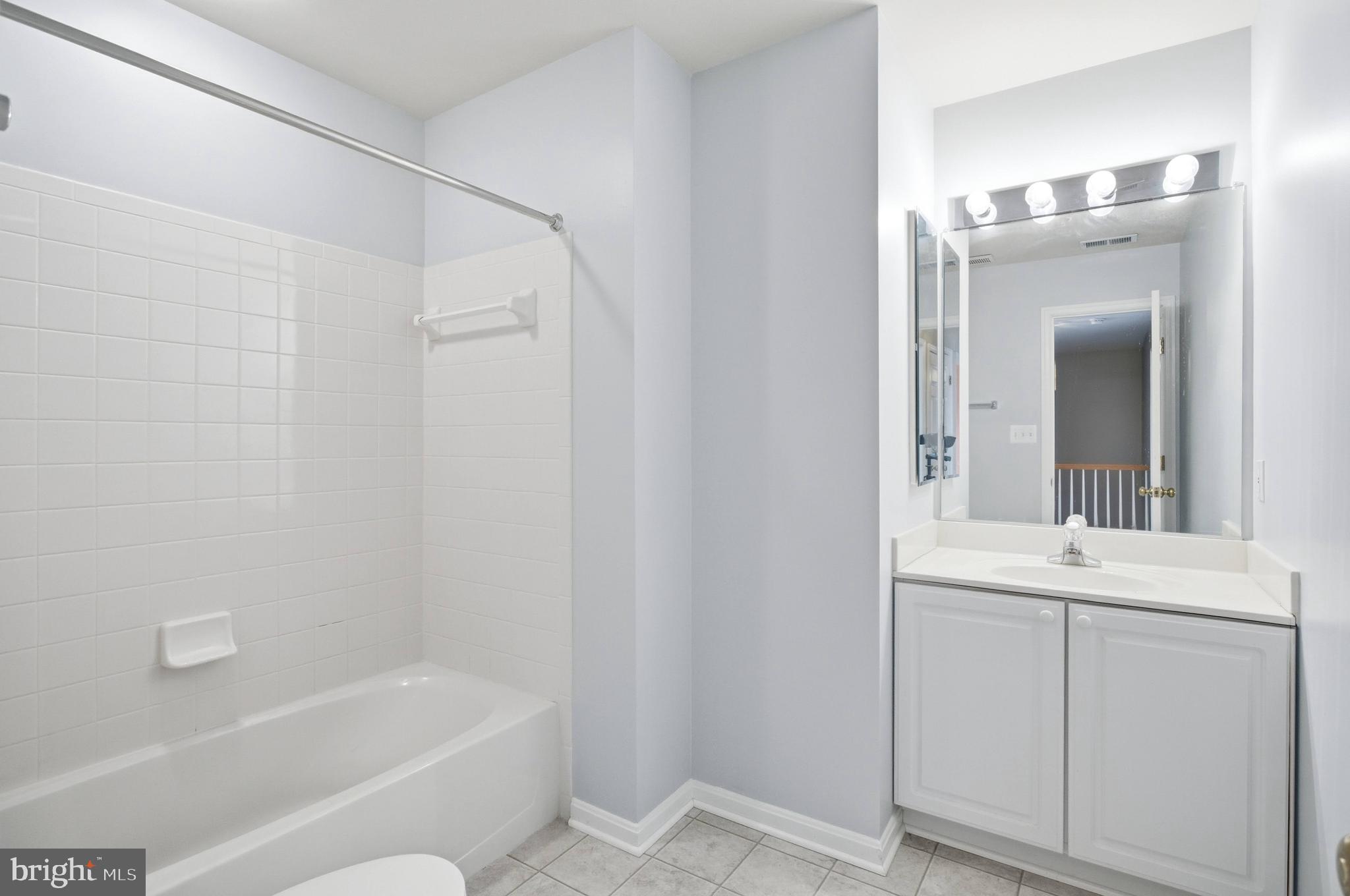 SAYBROOKE - Residential