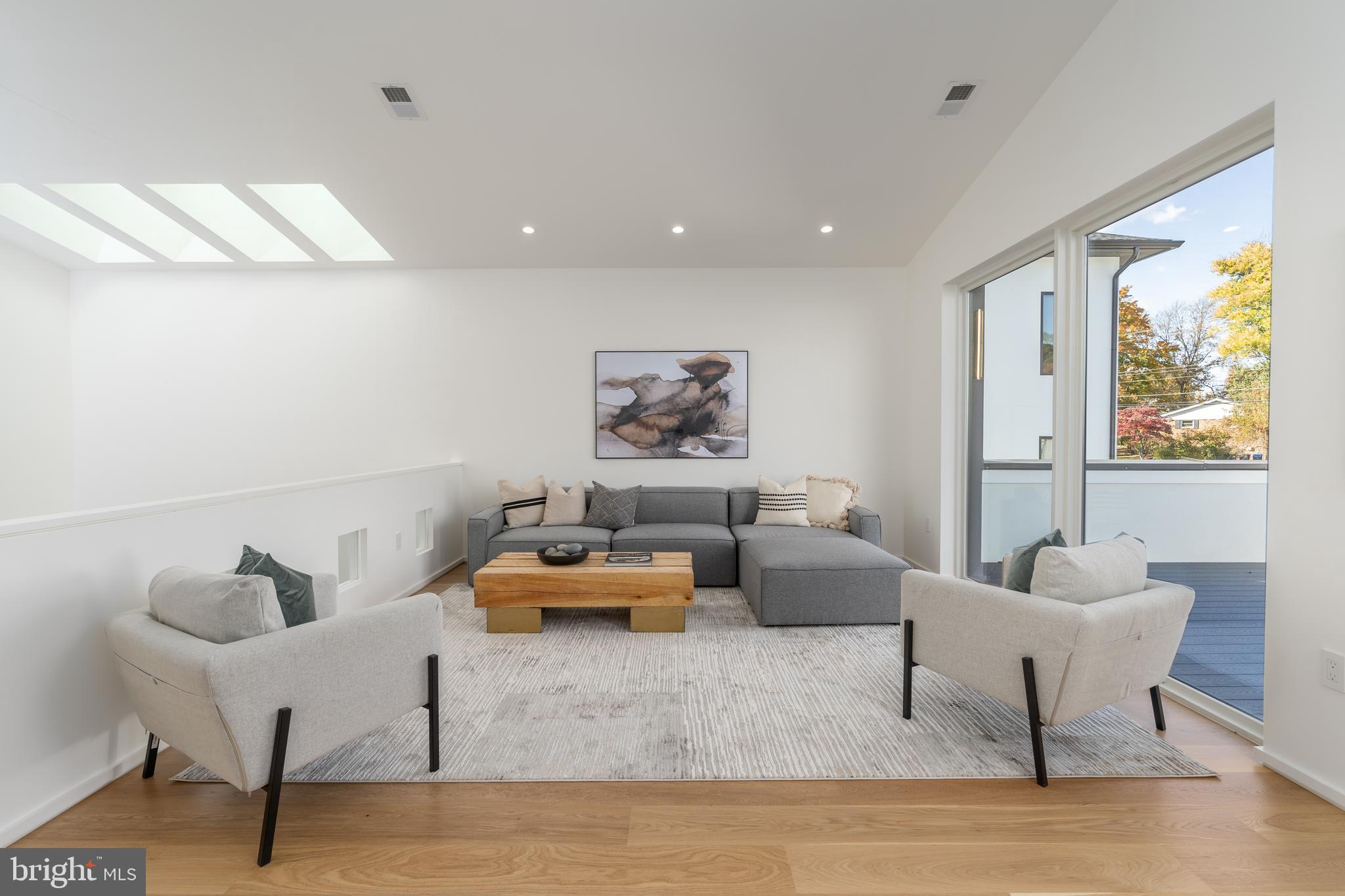 BROYHILL LANGLEY ESTATES - Residential