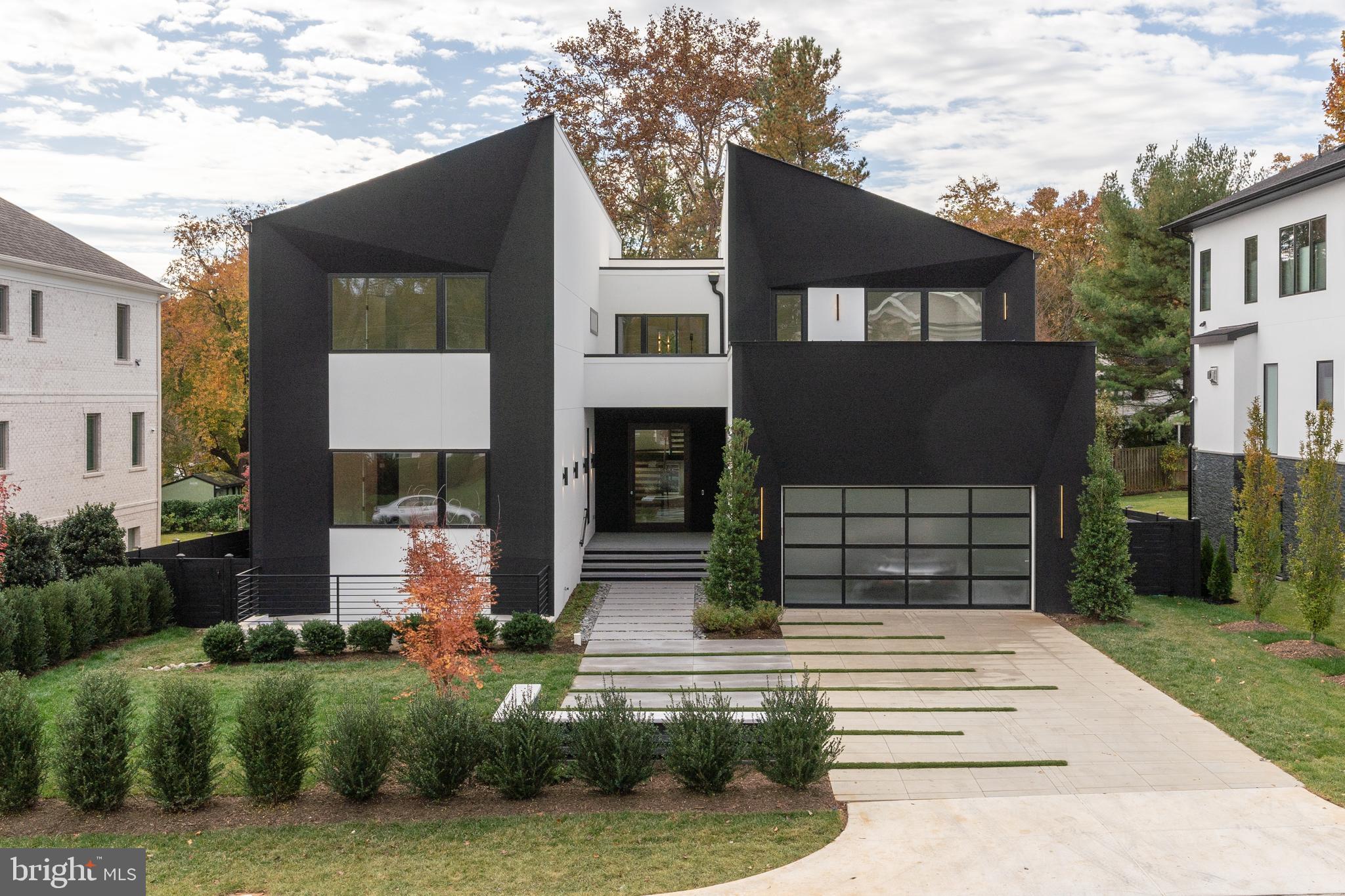 BROYHILL LANGLEY ESTATES - Residential