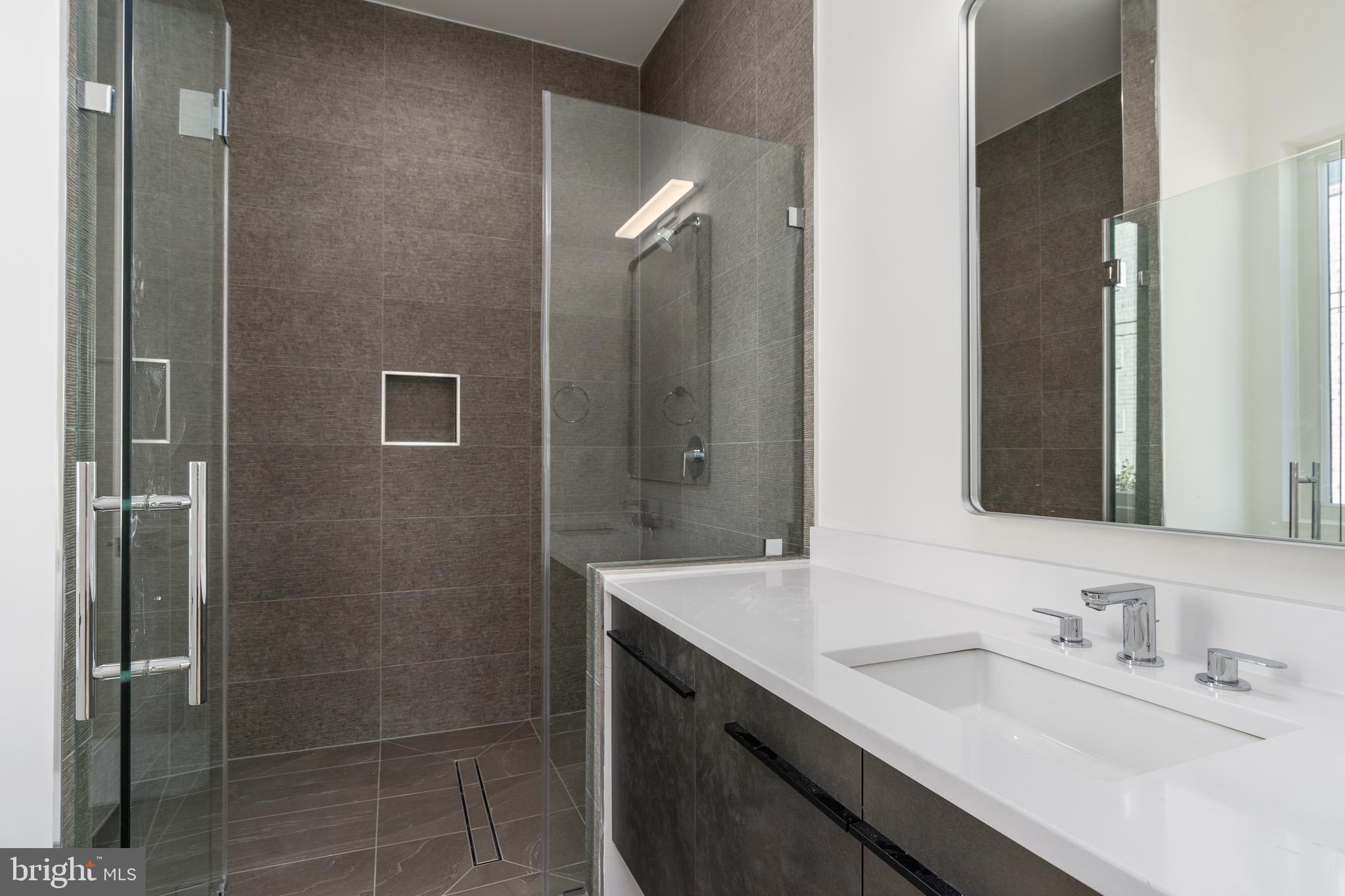 BROYHILL LANGLEY ESTATES - Residential