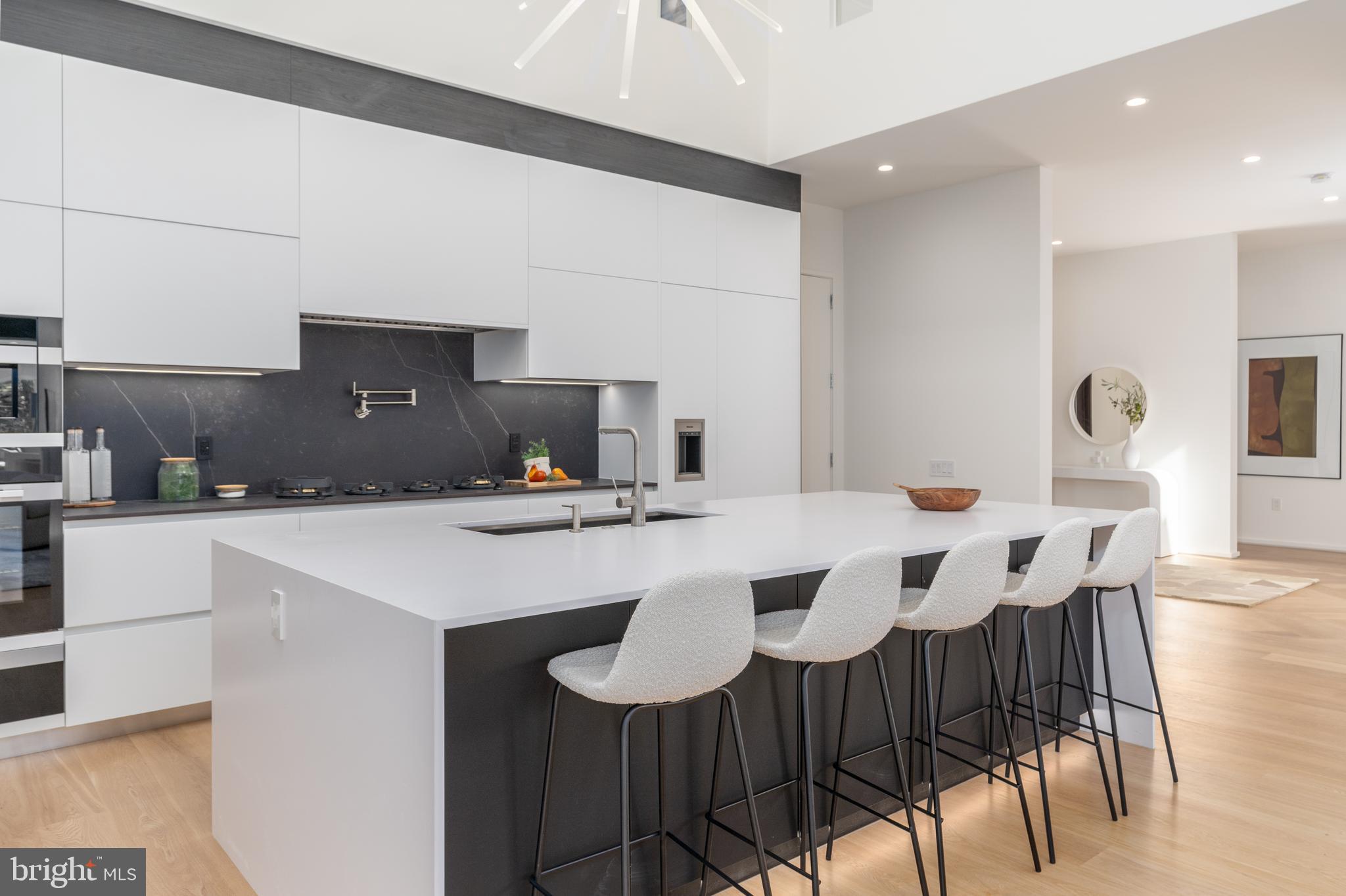 BROYHILL LANGLEY ESTATES - Residential