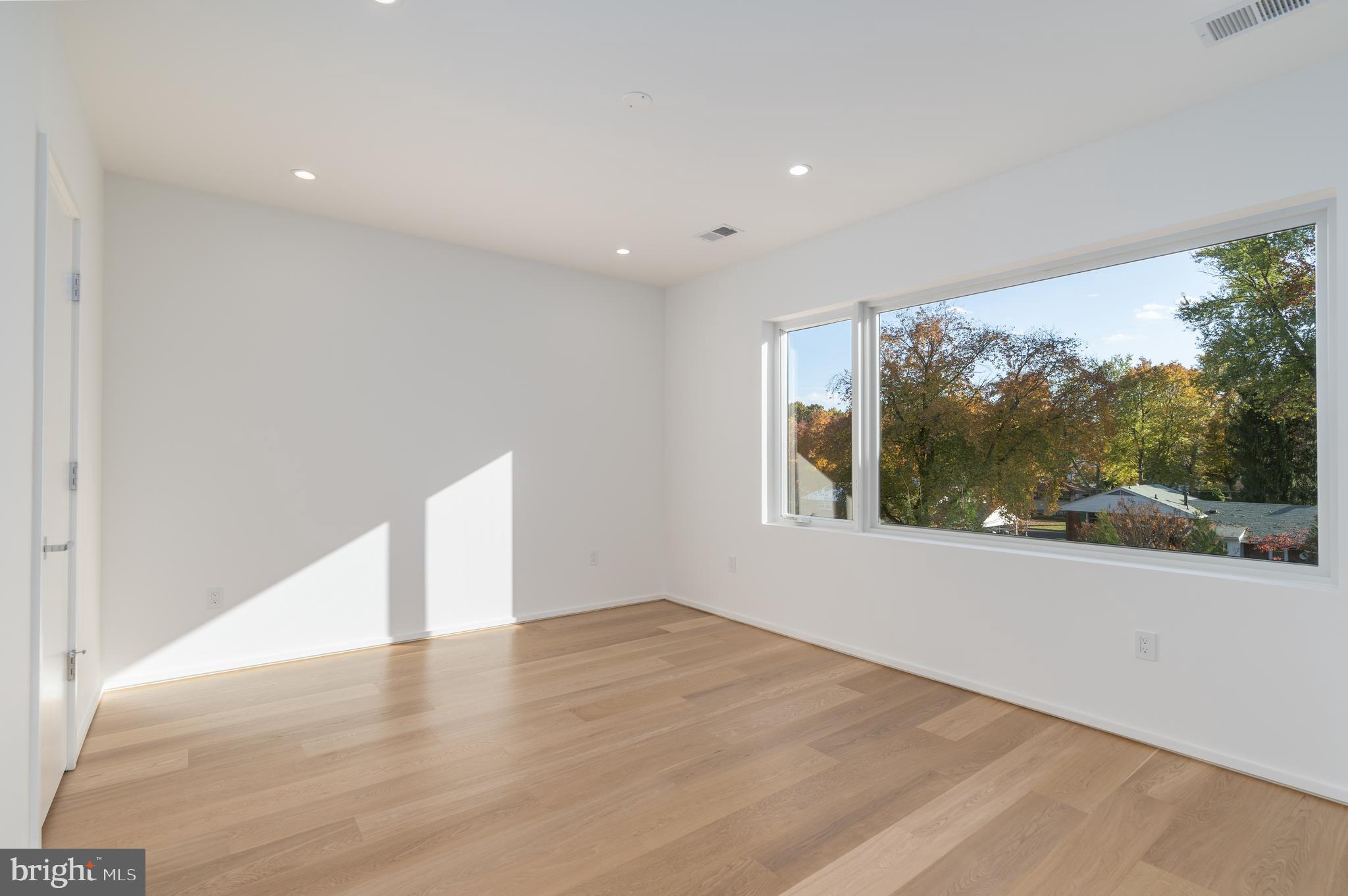 BROYHILL LANGLEY ESTATES - Residential