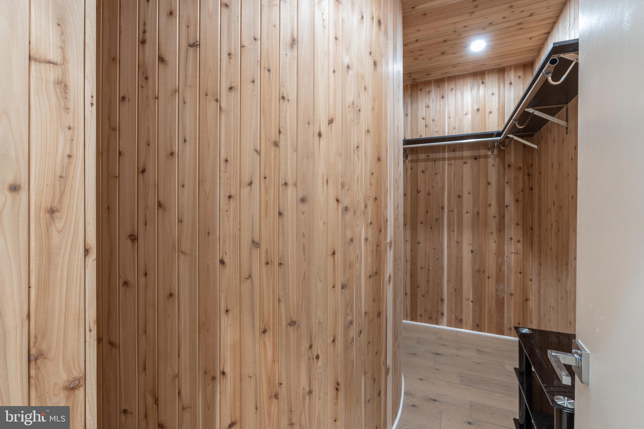 BROYHILL LANGLEY ESTATES - Residential