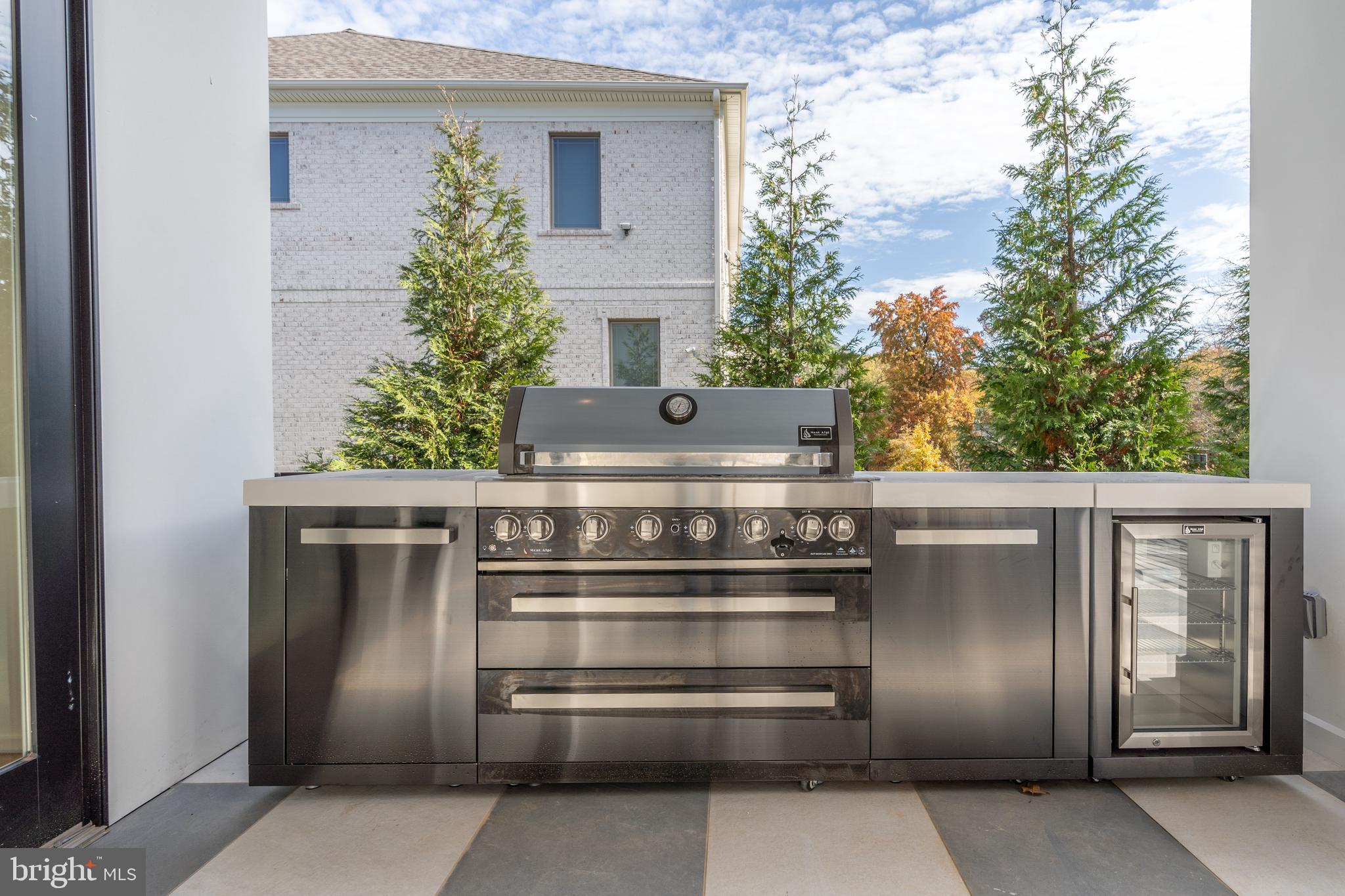 BROYHILL LANGLEY ESTATES - Residential