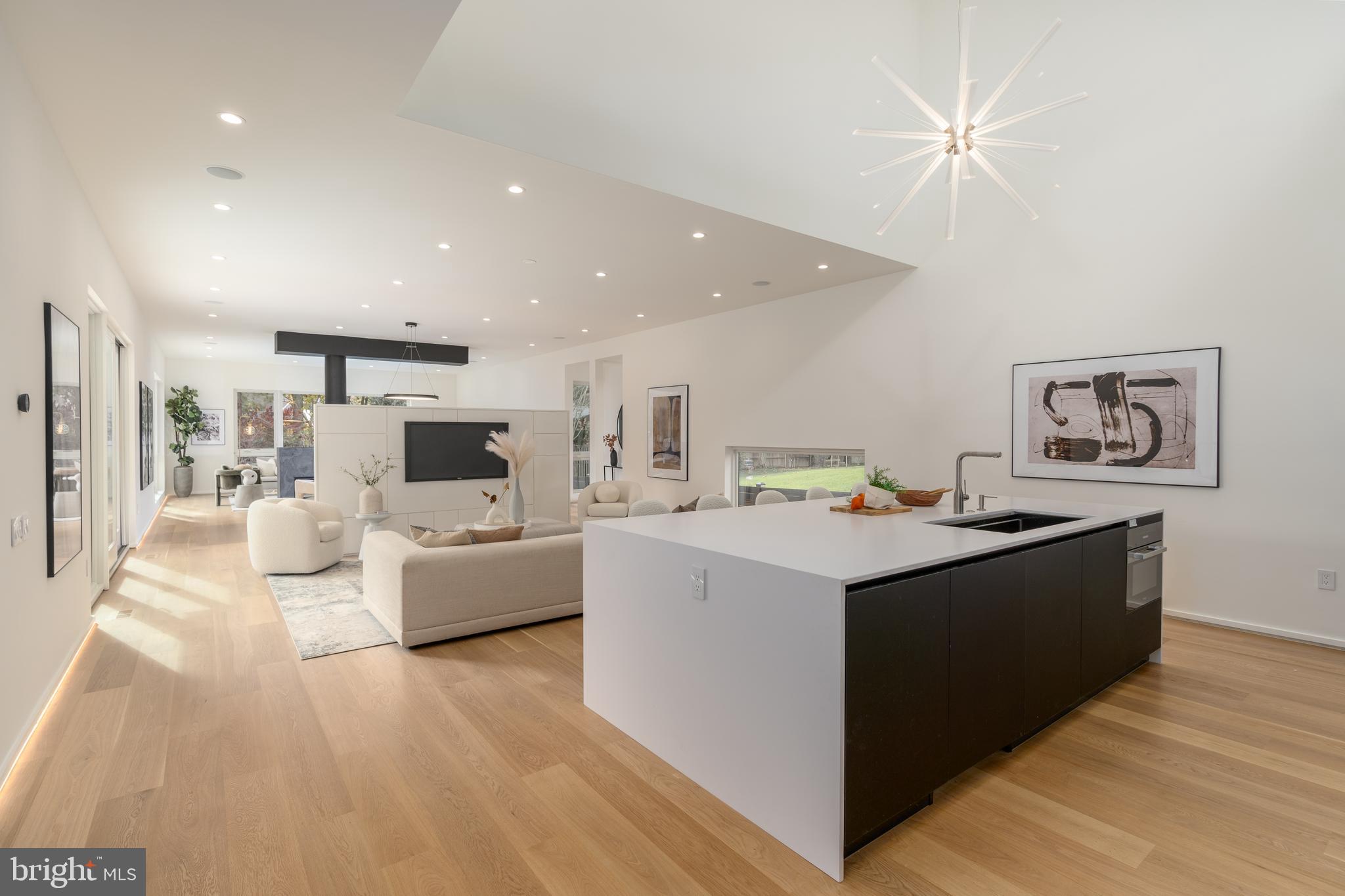 BROYHILL LANGLEY ESTATES - Residential