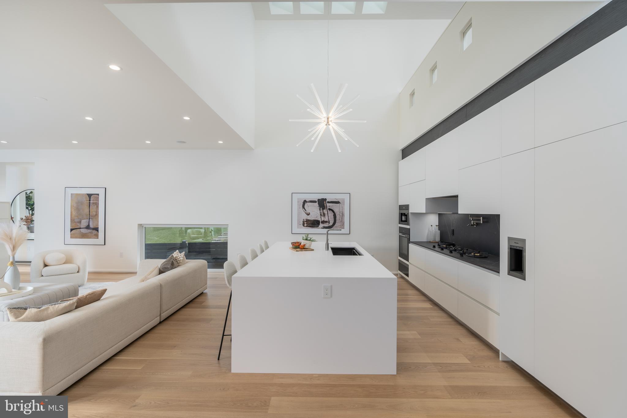 BROYHILL LANGLEY ESTATES - Residential