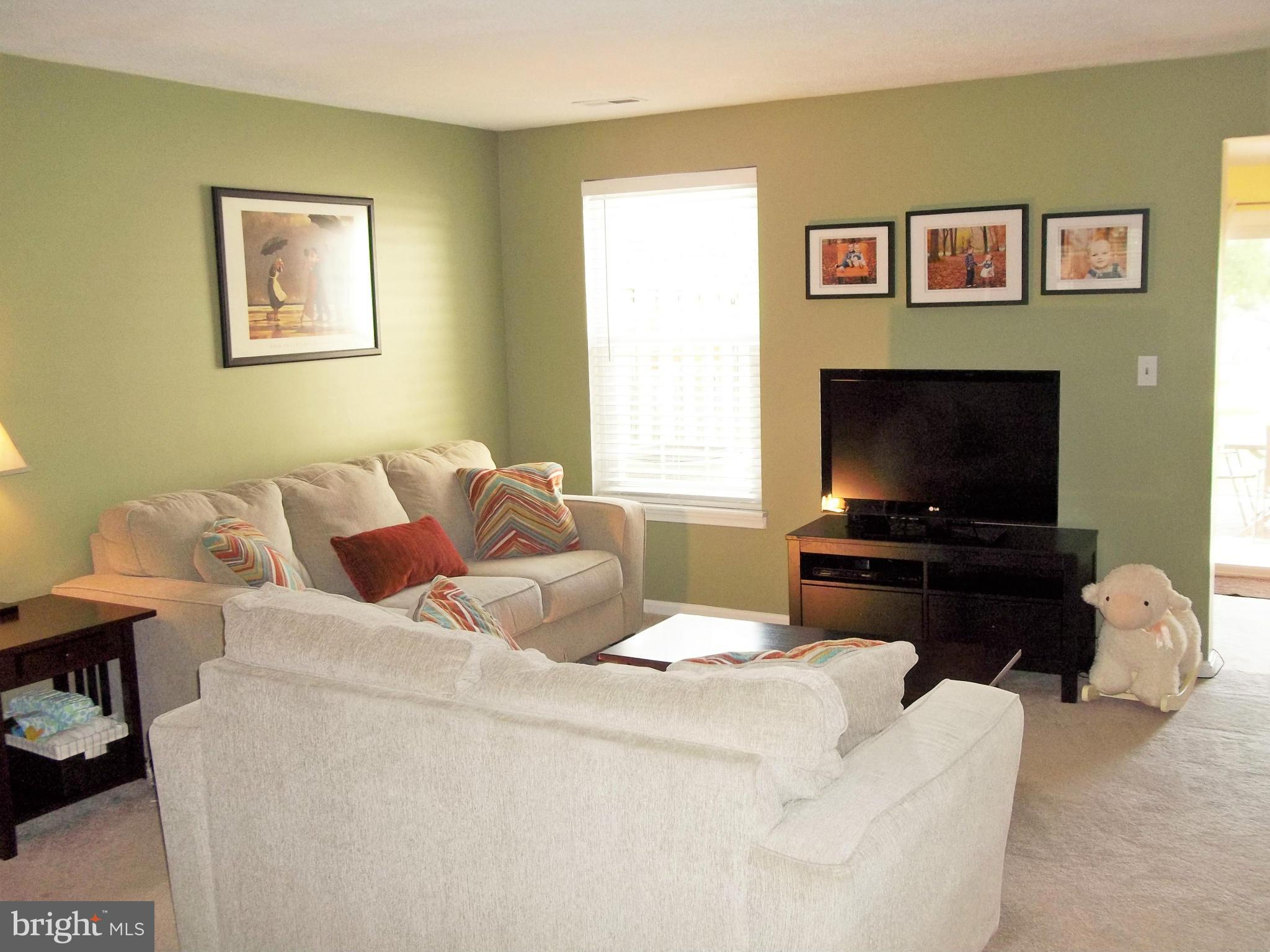 RIVERSIDE - Residential