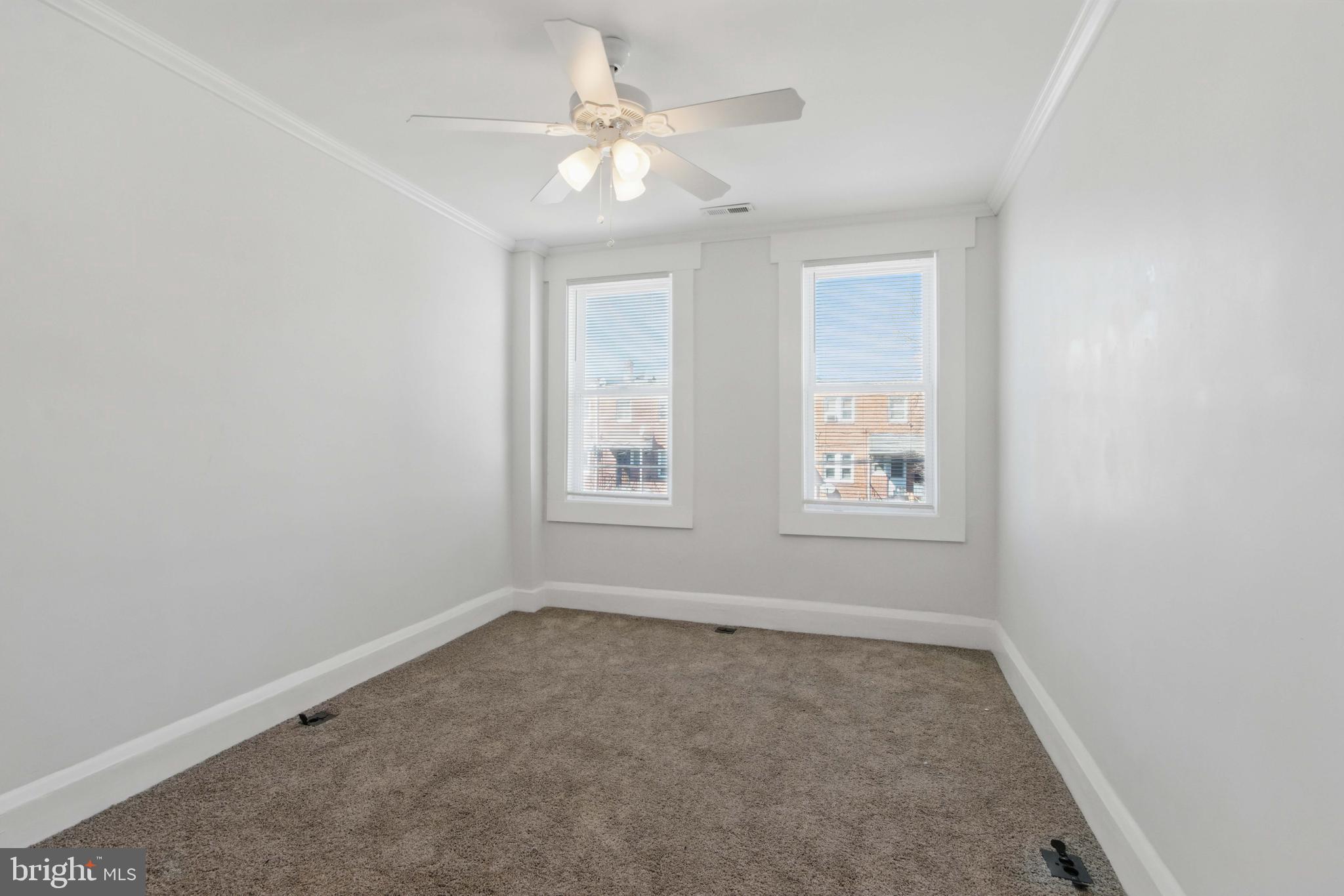 SANDTOWN-WINCHESTER - Residential