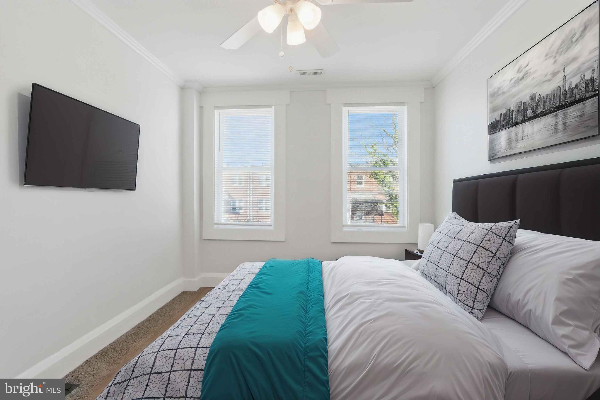 SANDTOWN-WINCHESTER - Residential