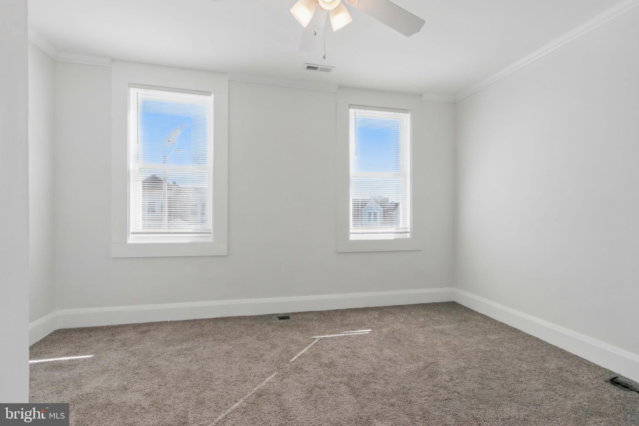 SANDTOWN-WINCHESTER - Residential