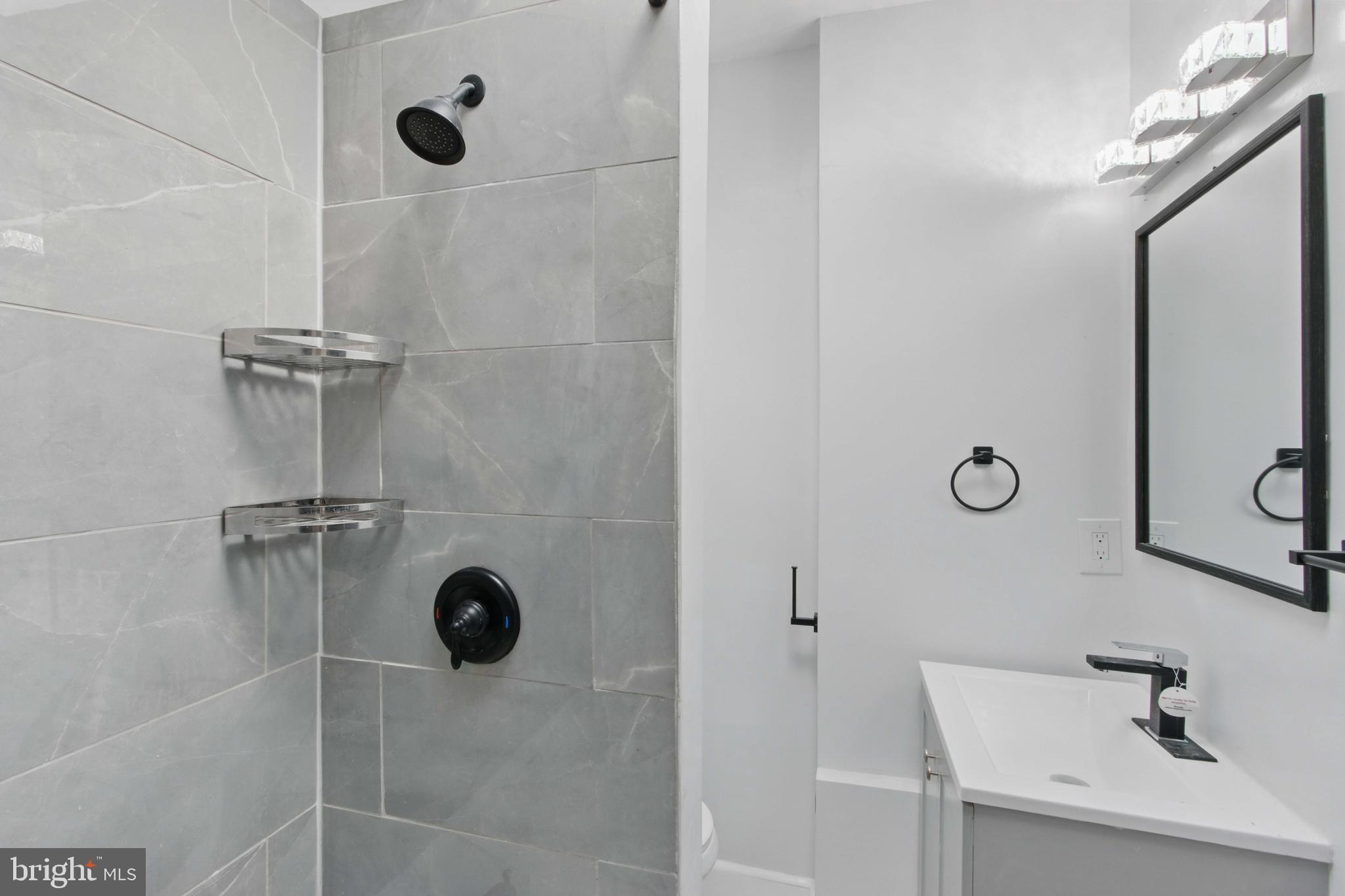 SANDTOWN-WINCHESTER - Residential