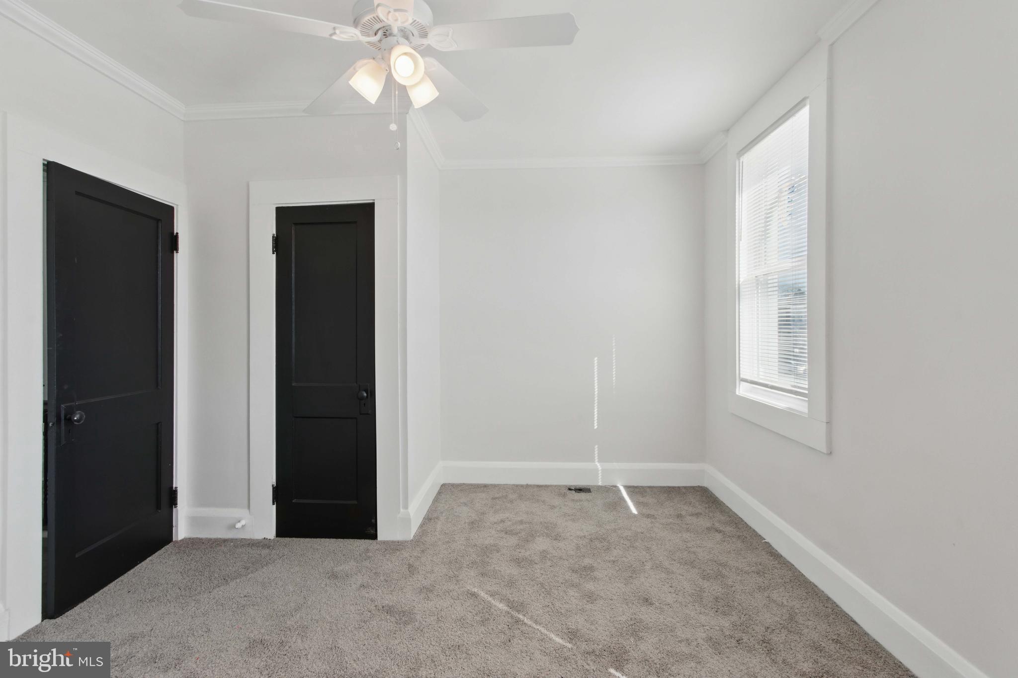 SANDTOWN-WINCHESTER - Residential