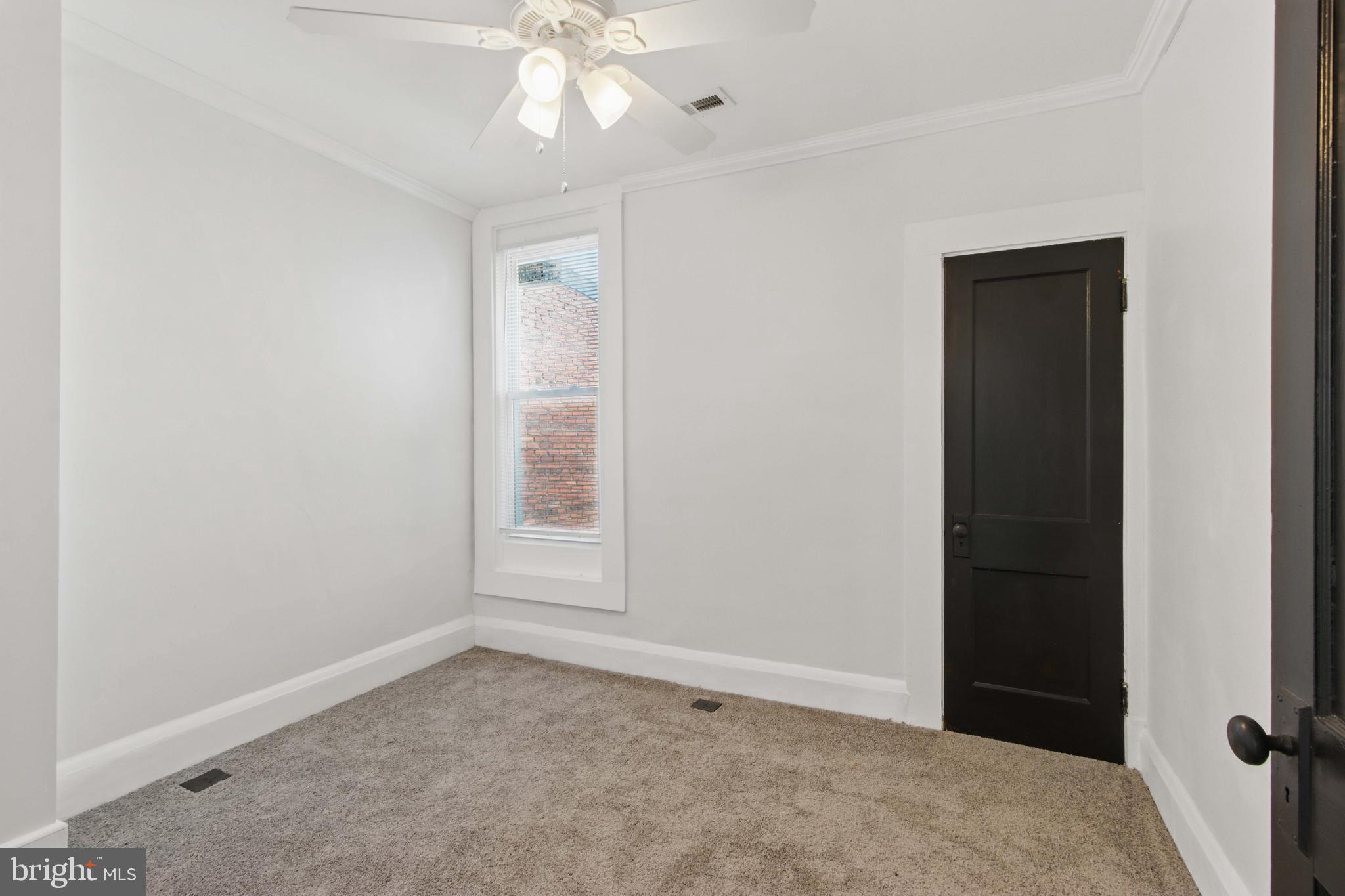 SANDTOWN-WINCHESTER - Residential