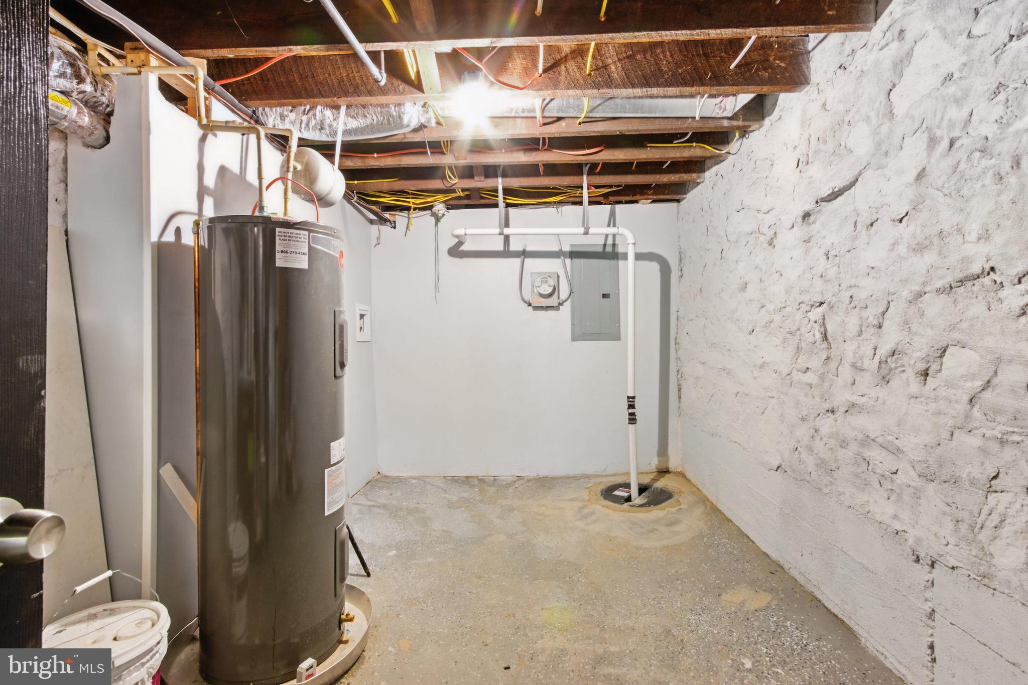 SANDTOWN-WINCHESTER - Residential