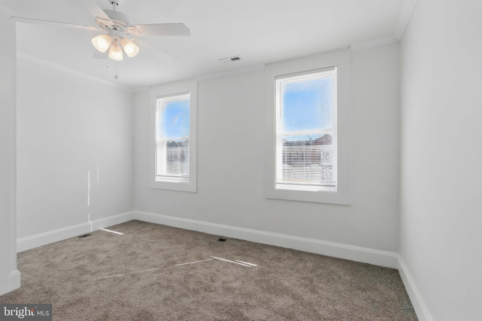 SANDTOWN-WINCHESTER - Residential