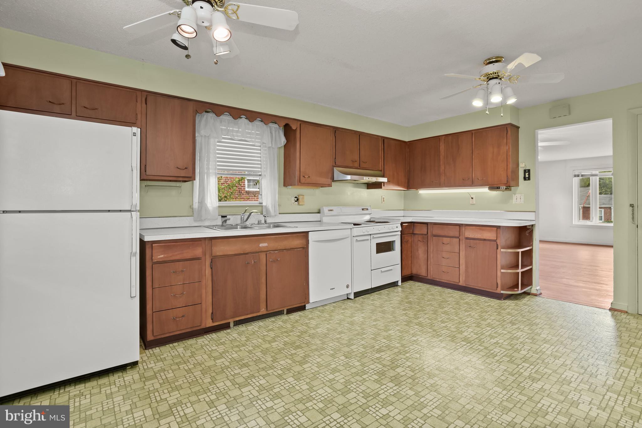 CONNECTICUT AVENUE ESTATES - Residential