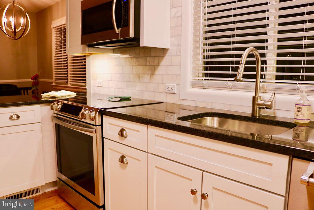 ADMIRAL HEIGHTS - Residential Lease