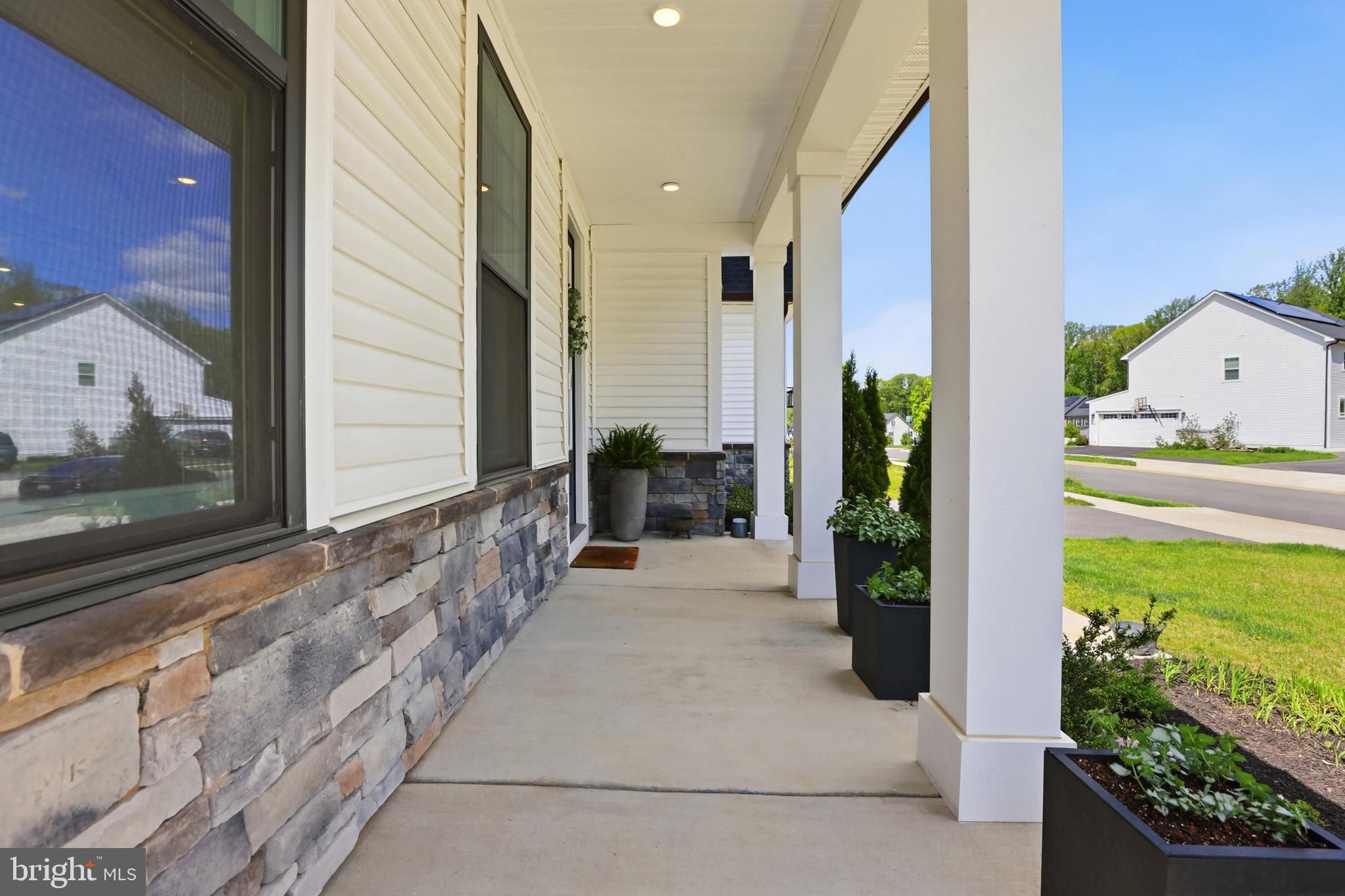 WESTMOUNT - Residential