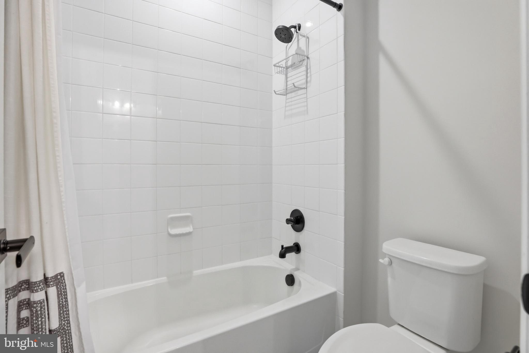 WESTMOUNT - Residential