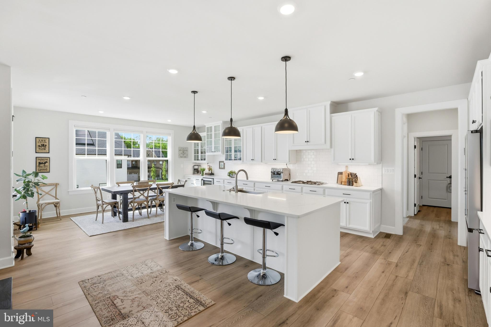 WESTMOUNT - Residential