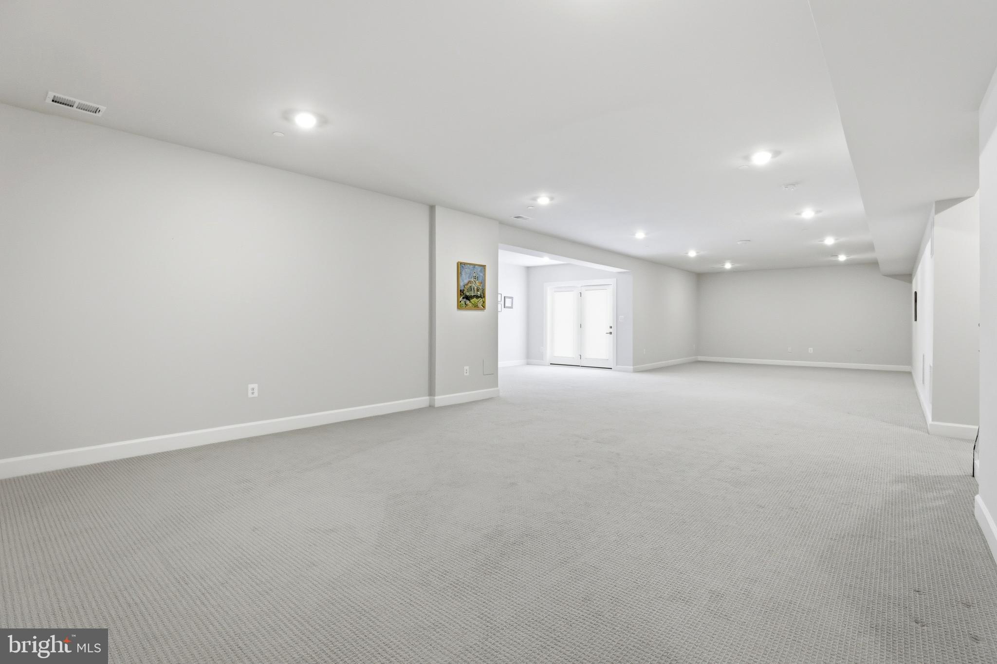 WESTMOUNT - Residential